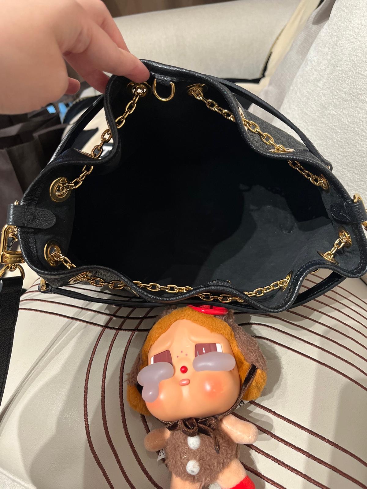 Lv Bundle 2 way bag M47209 Empreinte Calfskin Monogram  100%Authentic ,98%new ✅專門店收據✅塵袋✅box