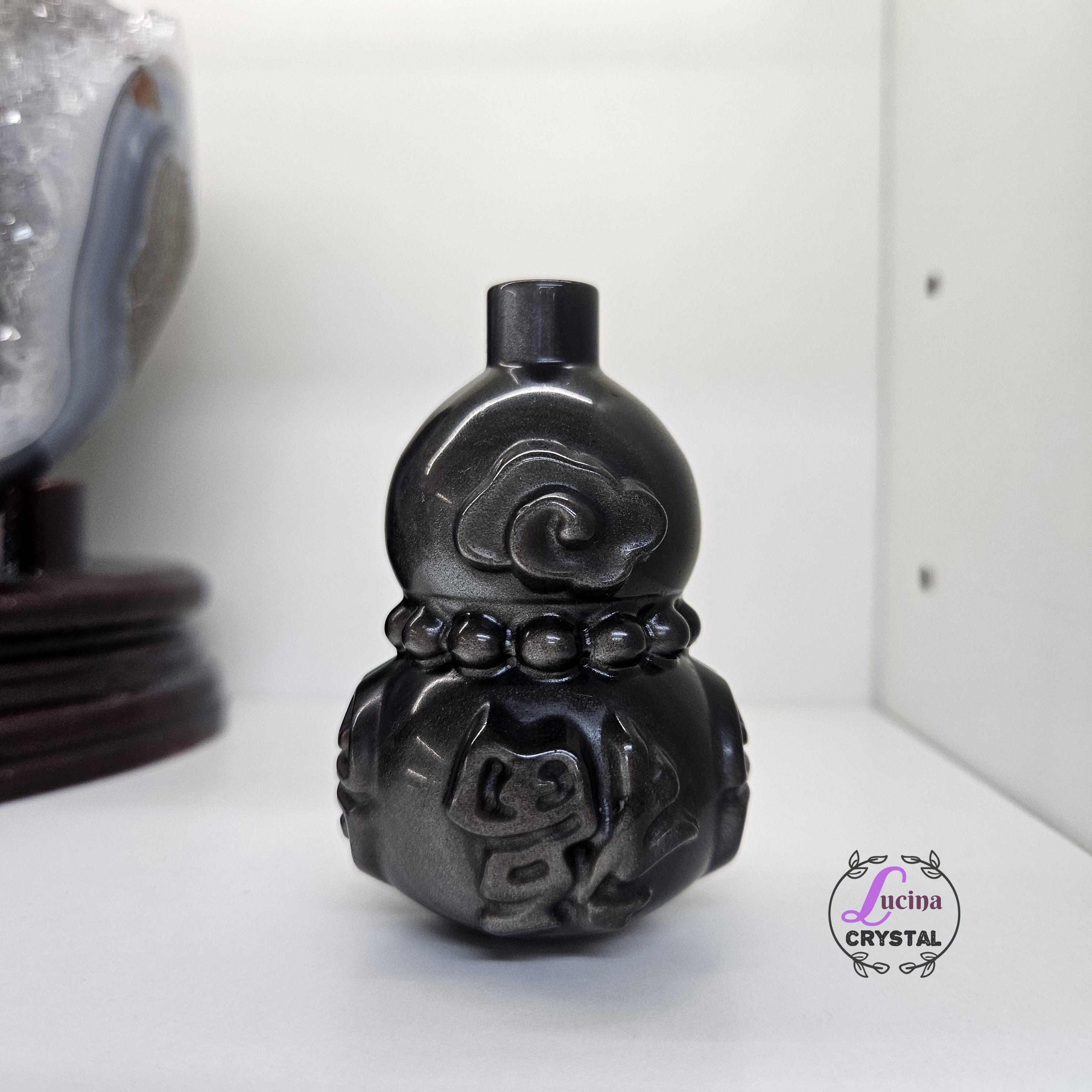 (Co#J326) 人手雕刻葫蘆形銀沙黑曜石/Silver Obsidian Gourd