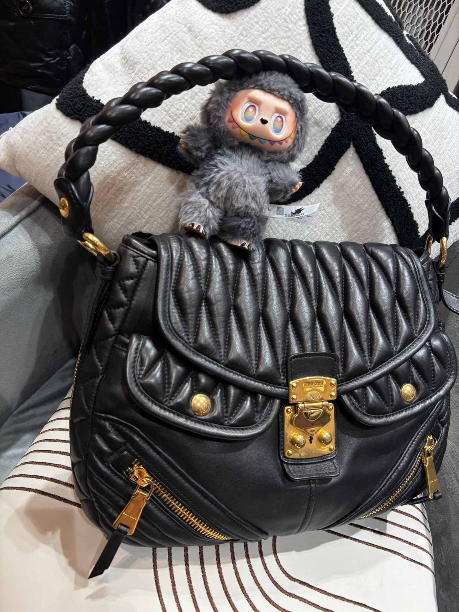 Miu Miu Hobo Bag Nappa Leather Shoulder Bag 100%Authentic, 98%New ✅Dust bag