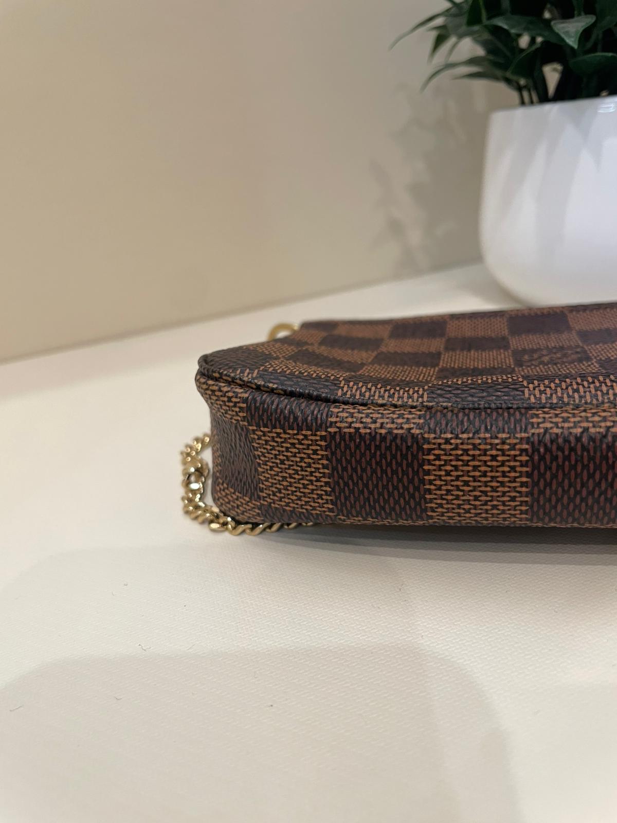 LV Mini Pochette 100%Authentic, 99%New ✅box