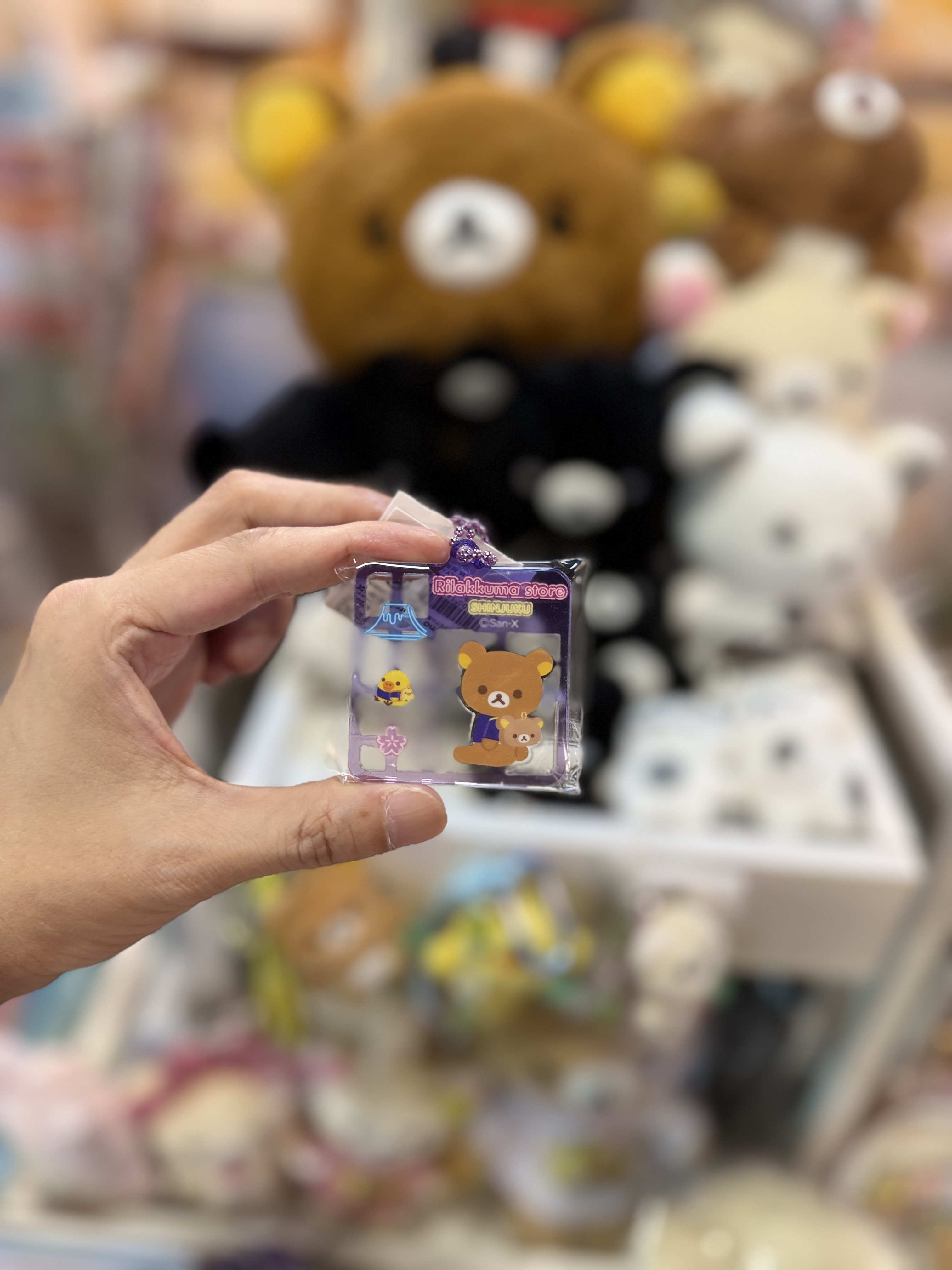 《現貨》全新日本RILAKKUMA 新宿專店限定塑膠模型式設計匙扣