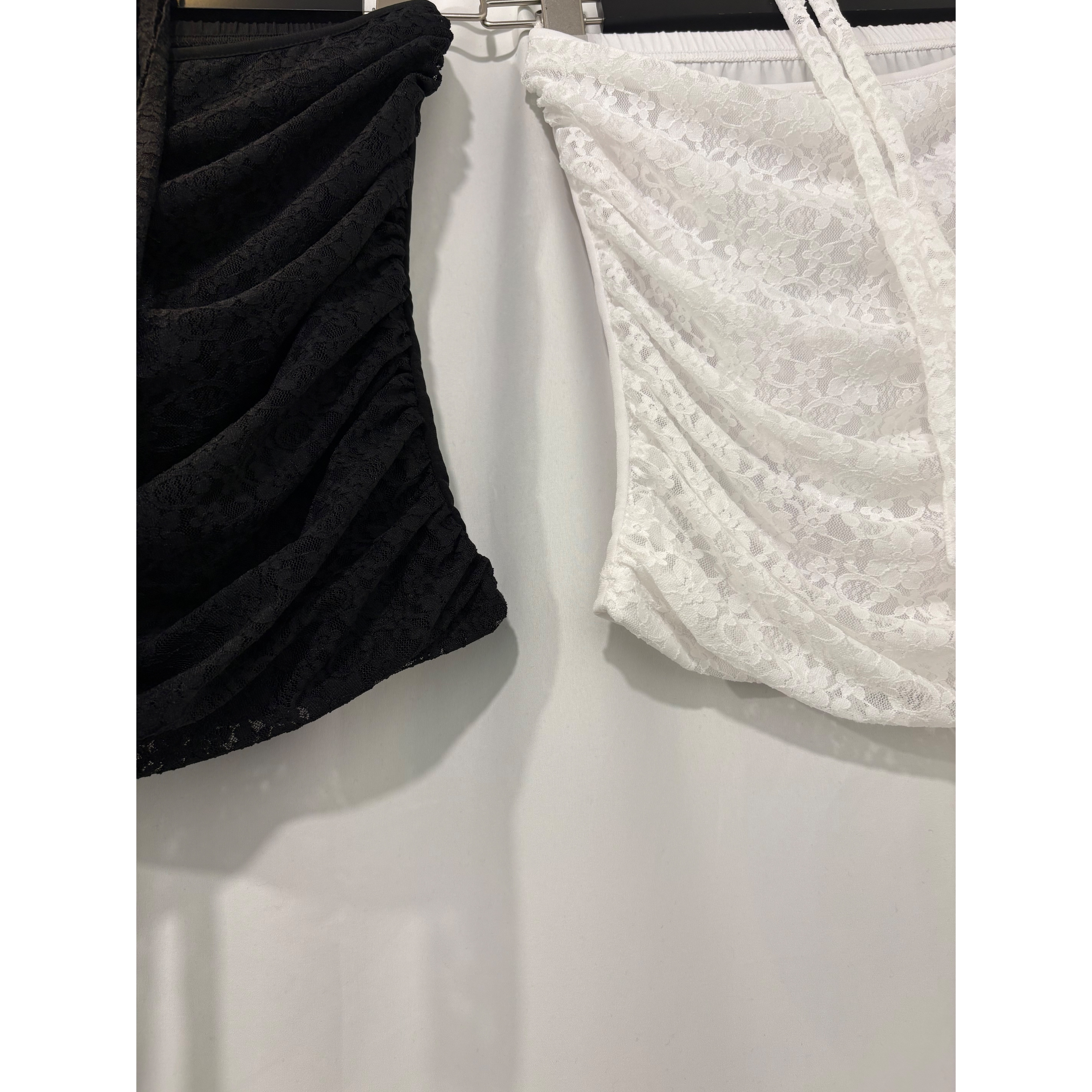 優惠價10月16截單🧸2610G《LACE FRONT STRAP TUBE TOP》