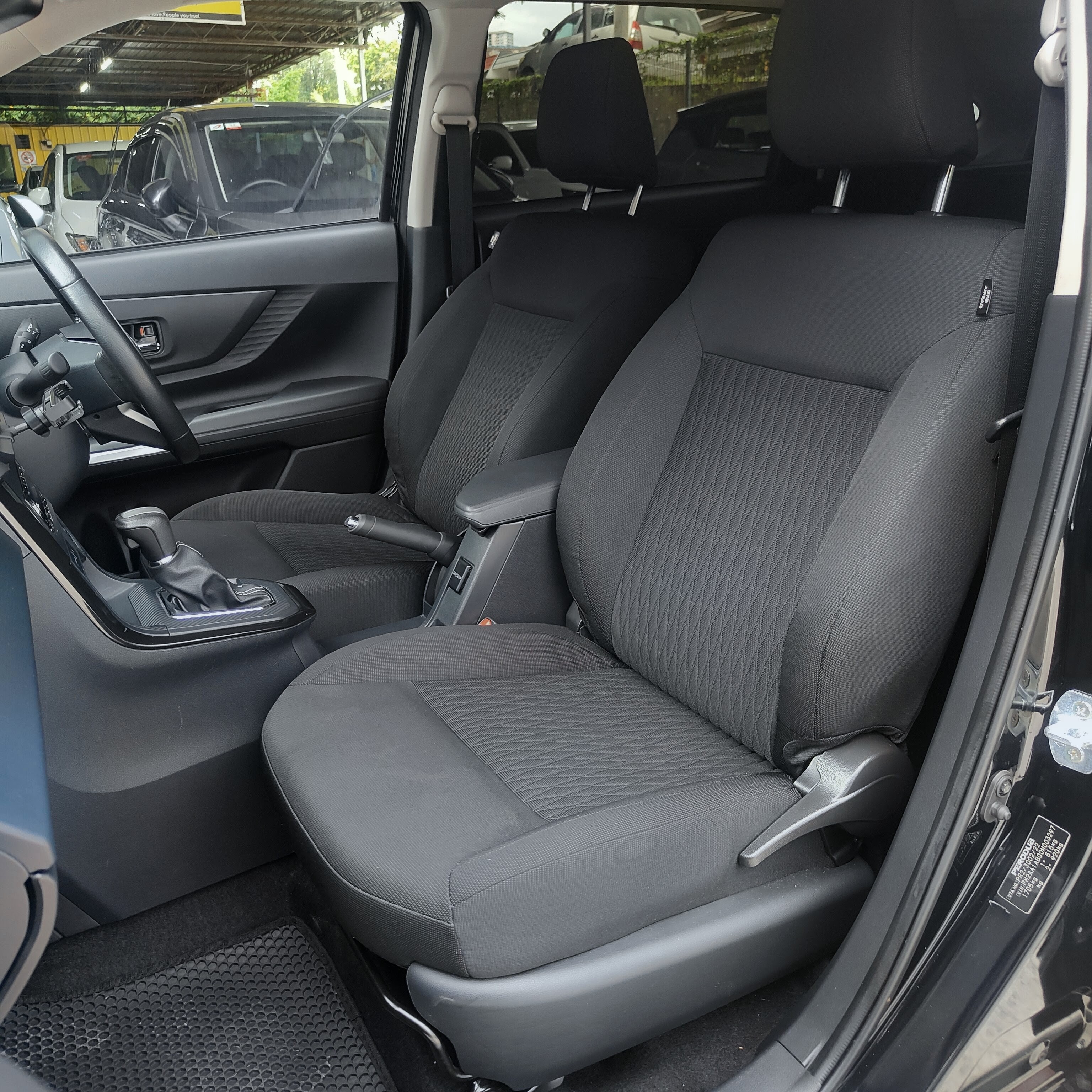 2022 Perodua ALZA H 1.5 (A)–LIKE NEW CONDITION!