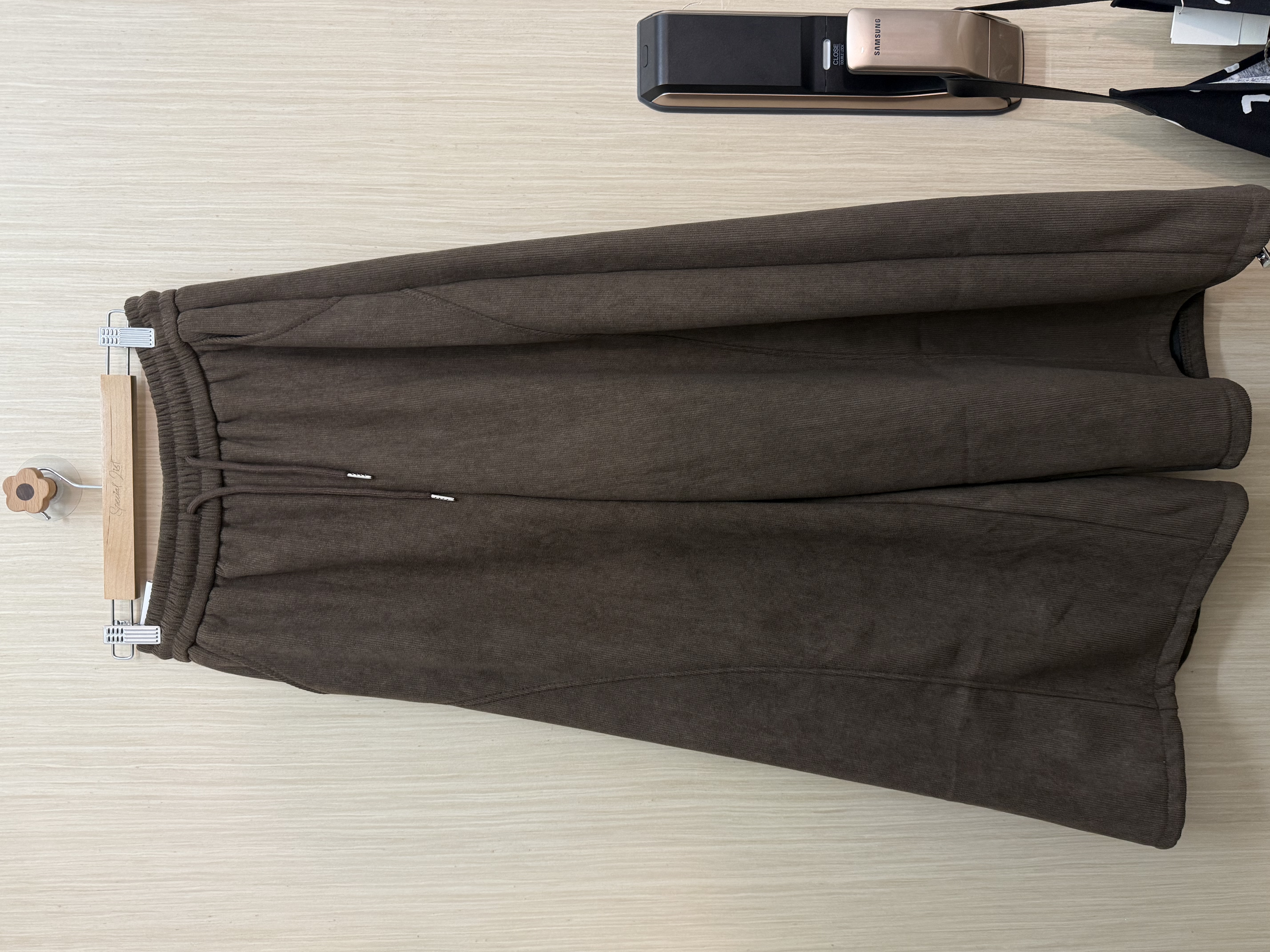 羅紋束腳褲（咖啡色）