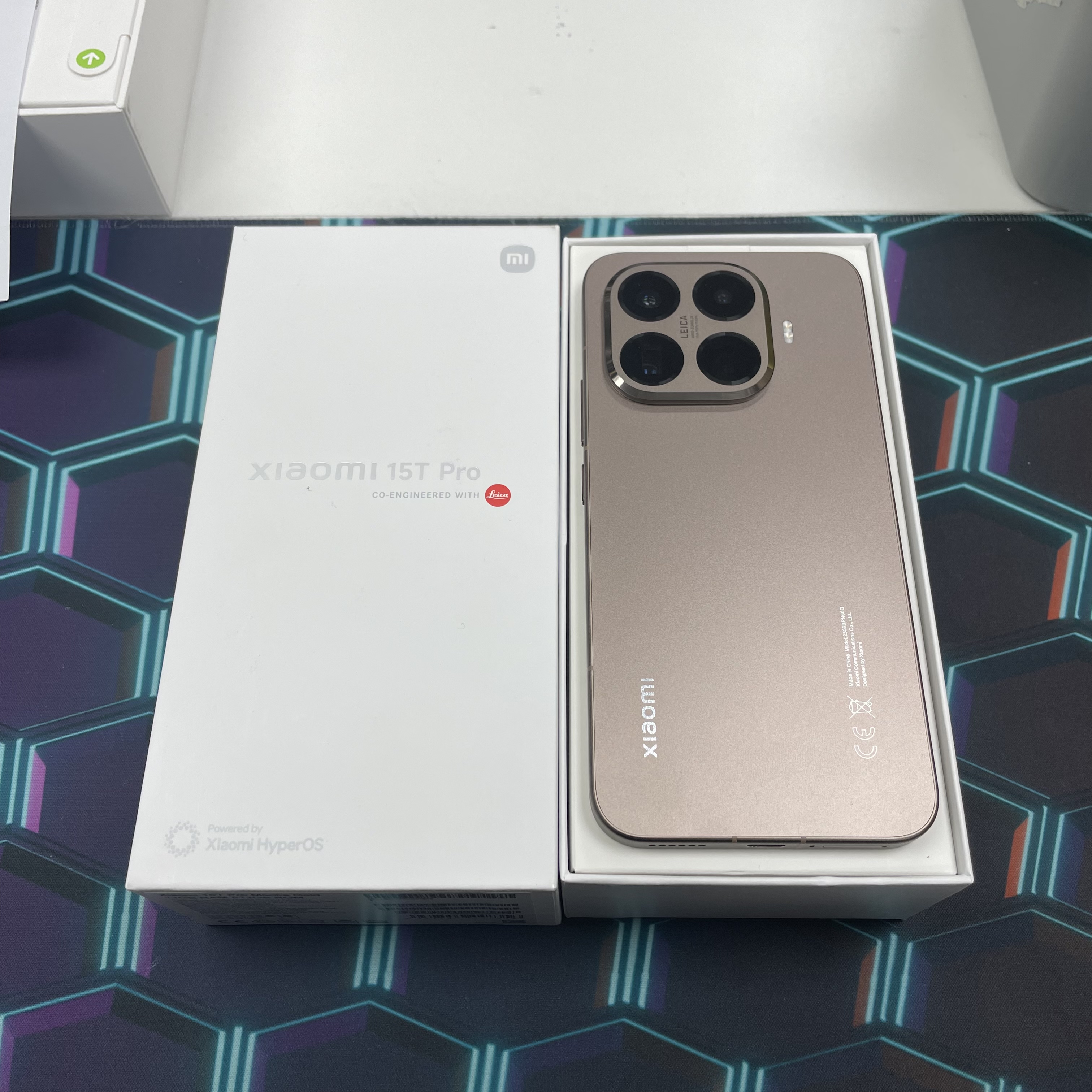 *6251 XiaoMi 15T Pro 完美機 12+512GB 金色 gold