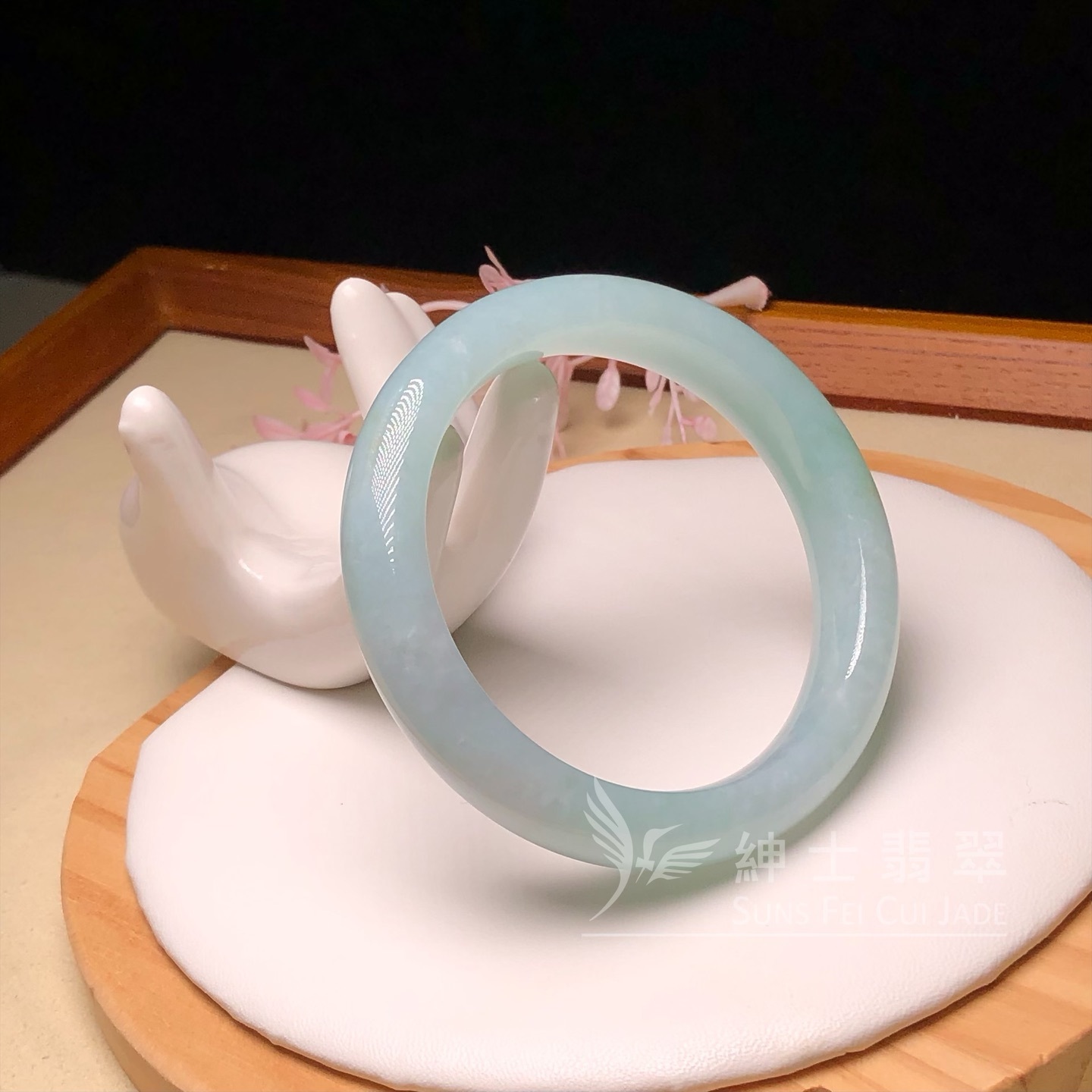 木那湖水綠福鐲53.7mm C06175