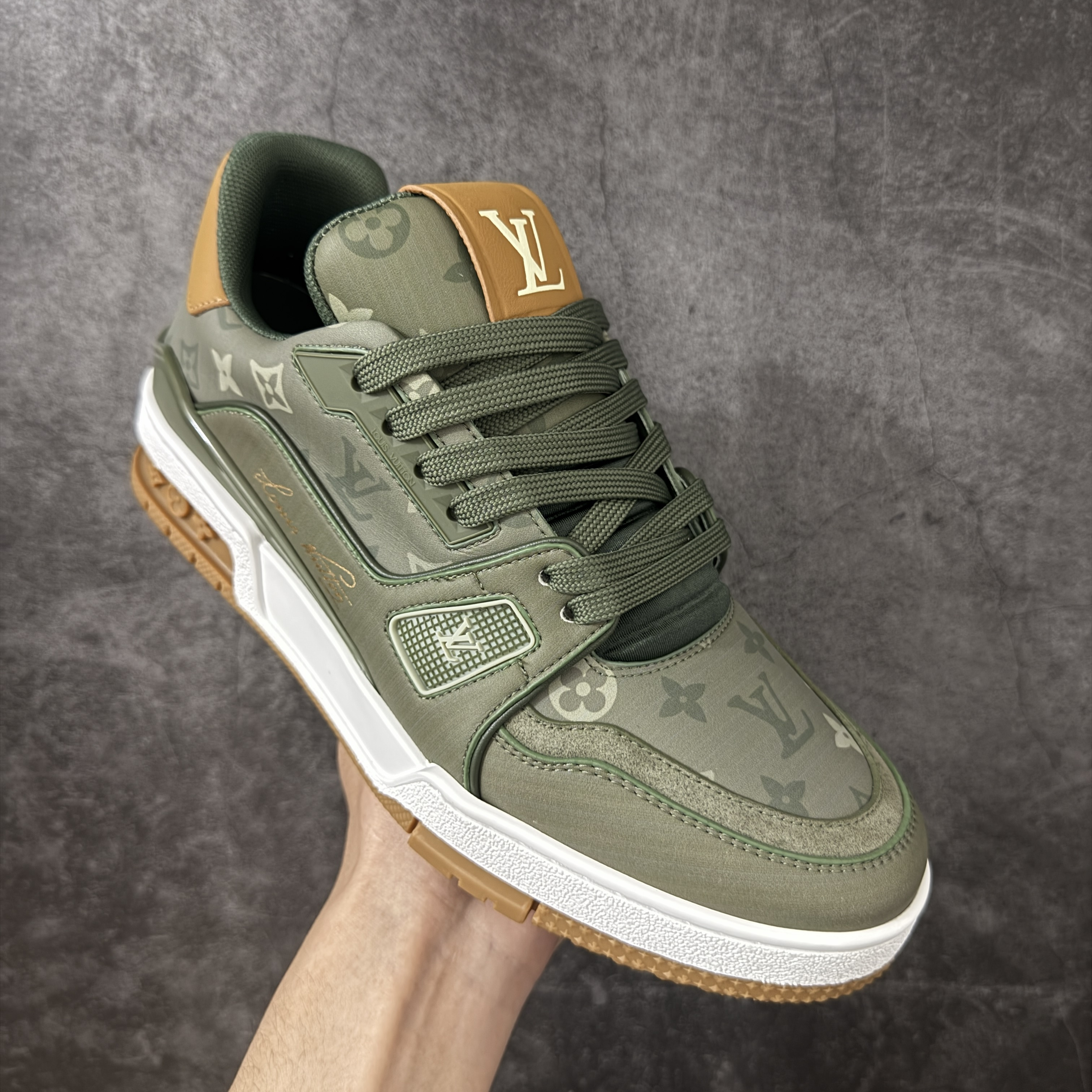 Louis Vuitton LV Trainer