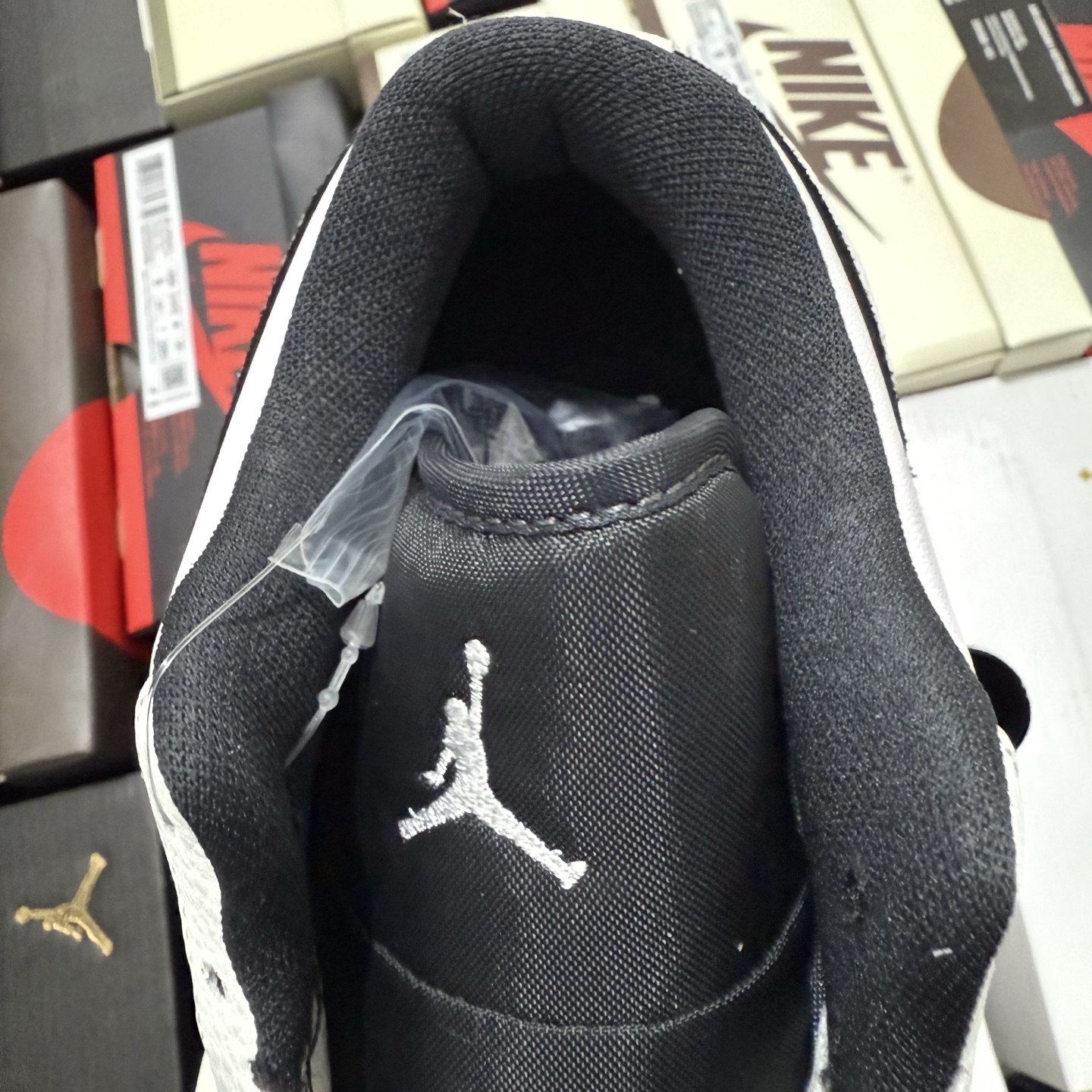 Nike Air Jordan 1 Low "Quai 54" HQ0764-001