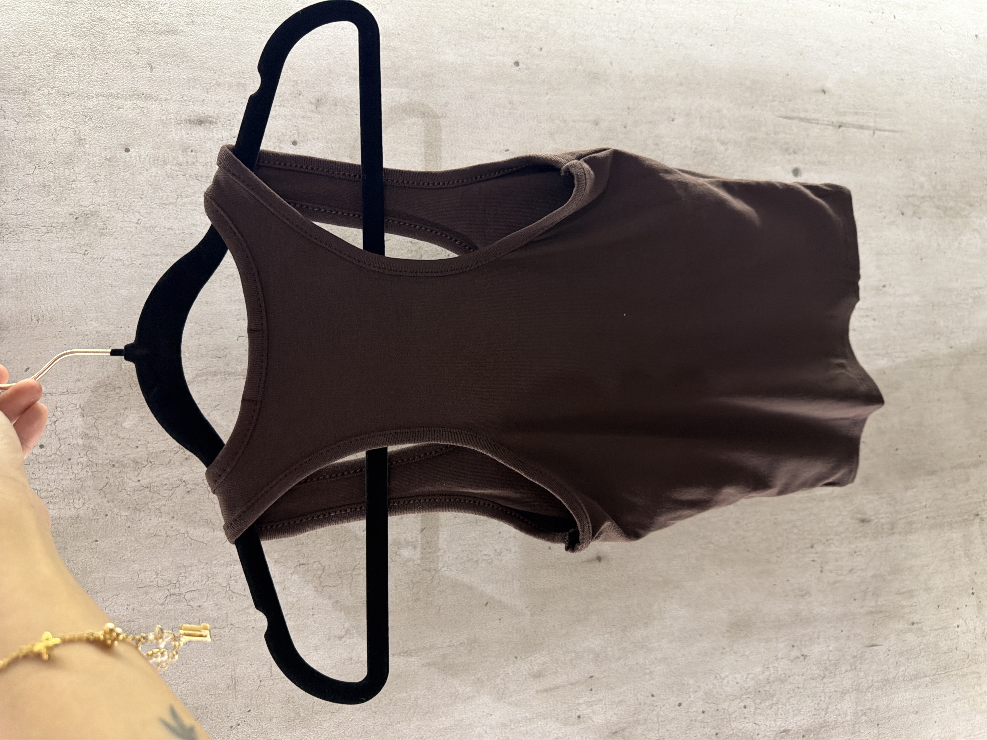 美拉德甜辣风性感露背外穿带胸垫吊带背心女