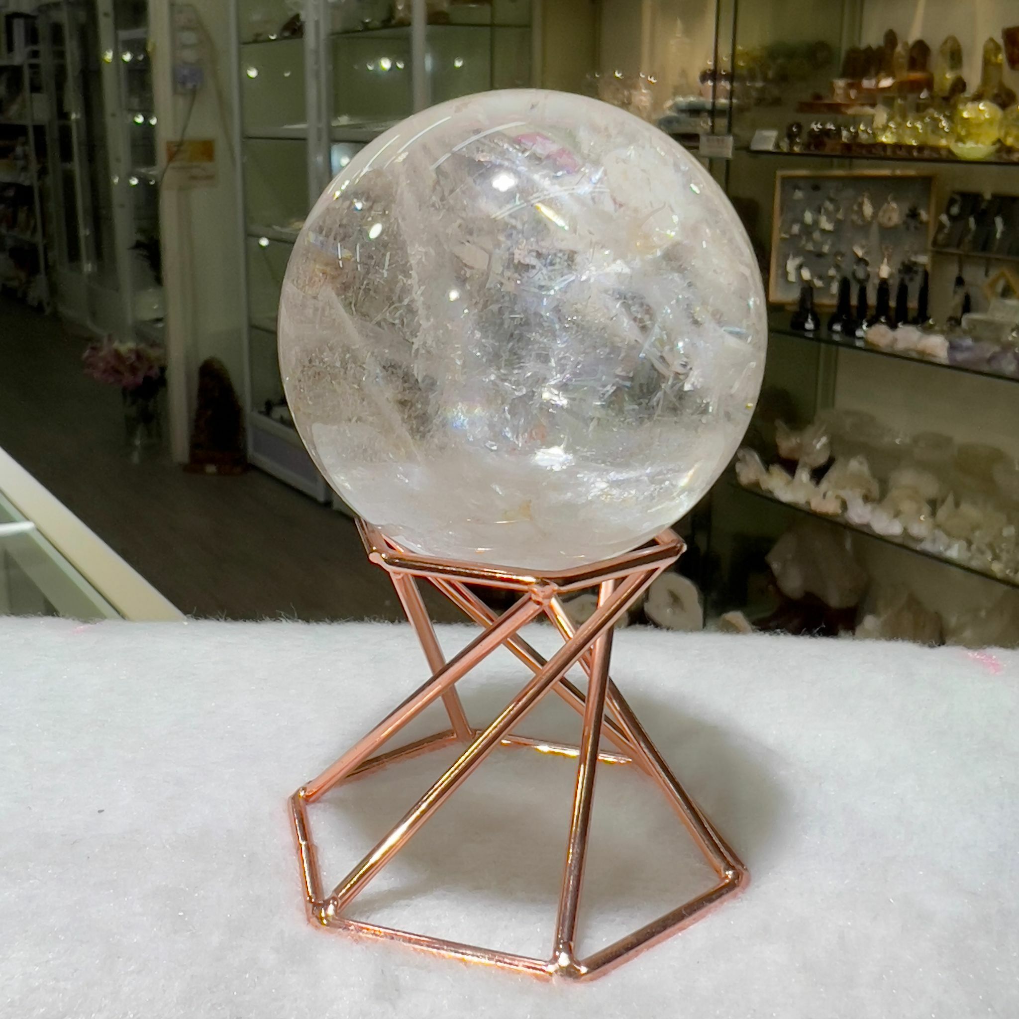 白水晶 球 - 5.6cm+/- (不連座)