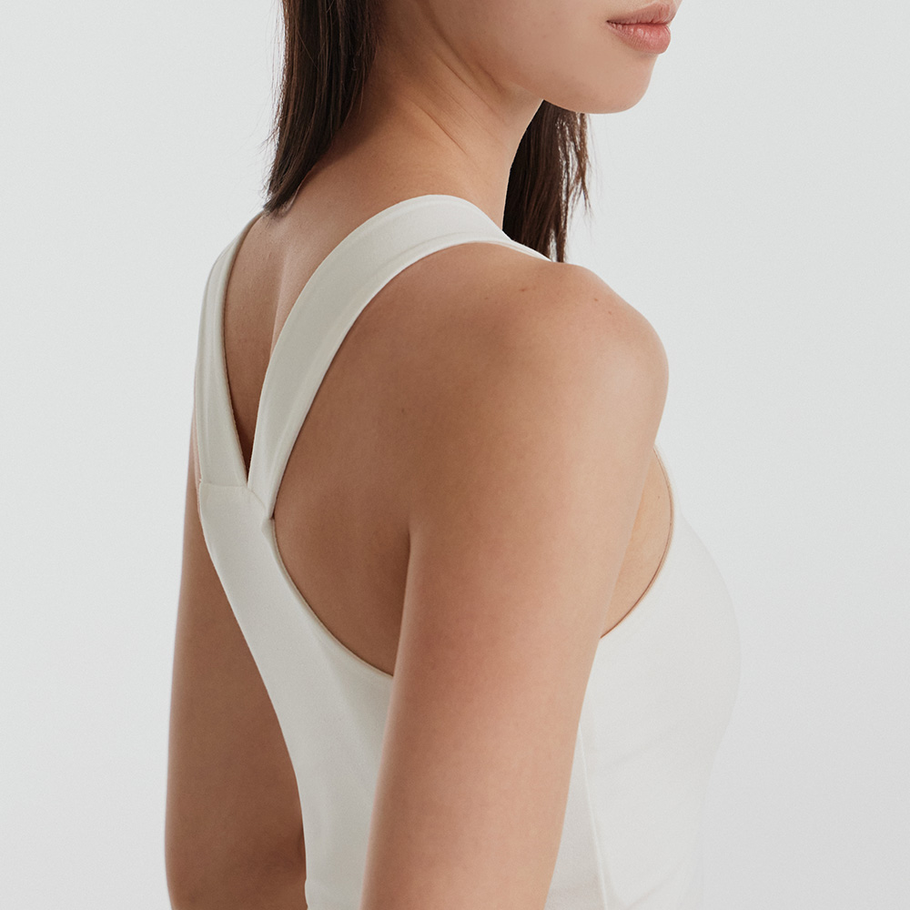 【Tulip Neckline】預購_FFWSBT089 Banda Light V-Neck Cross Crop Top by front2line