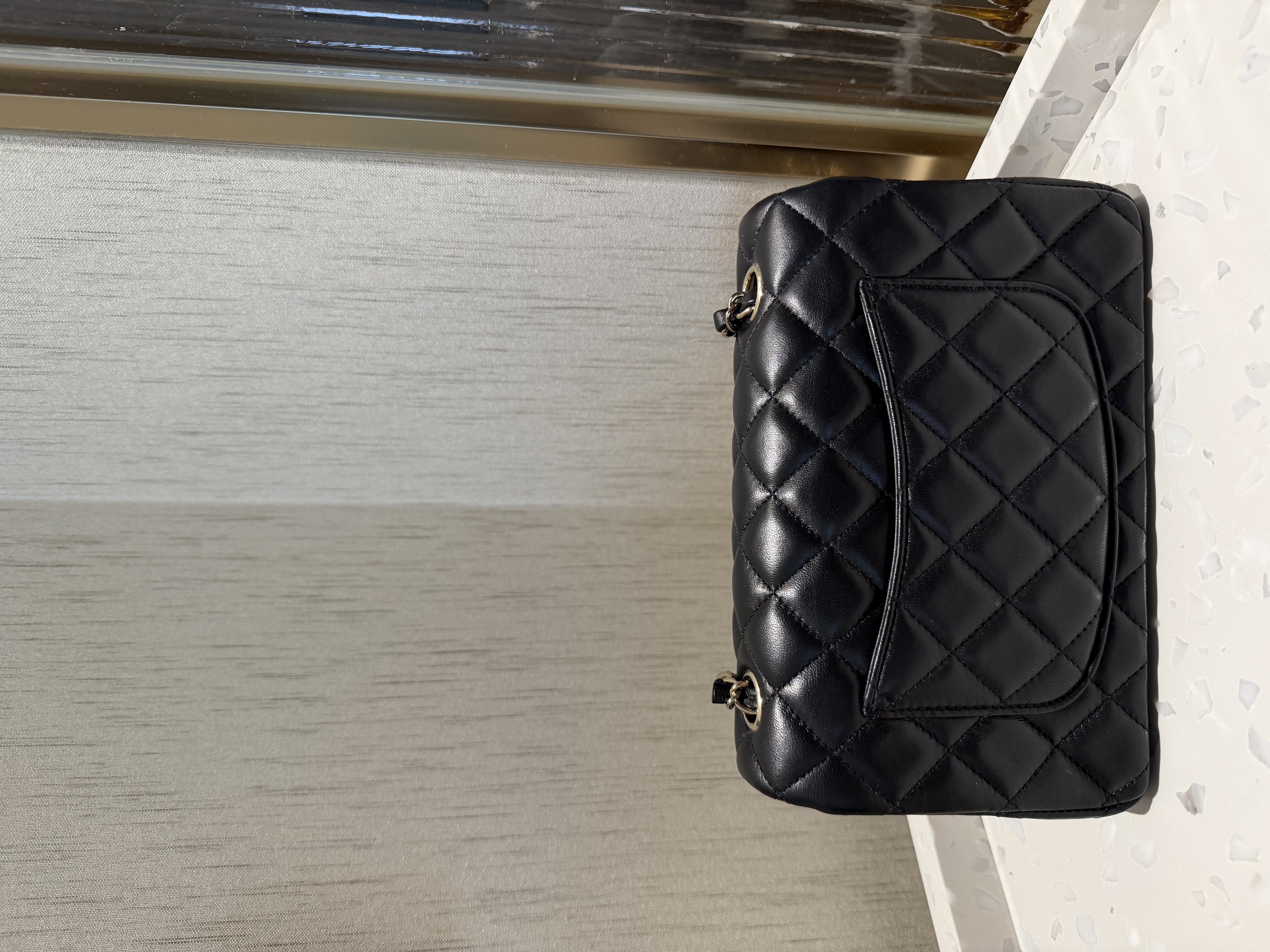 Pre-Owned CHANEL Flap Bag / Product Code: A50172