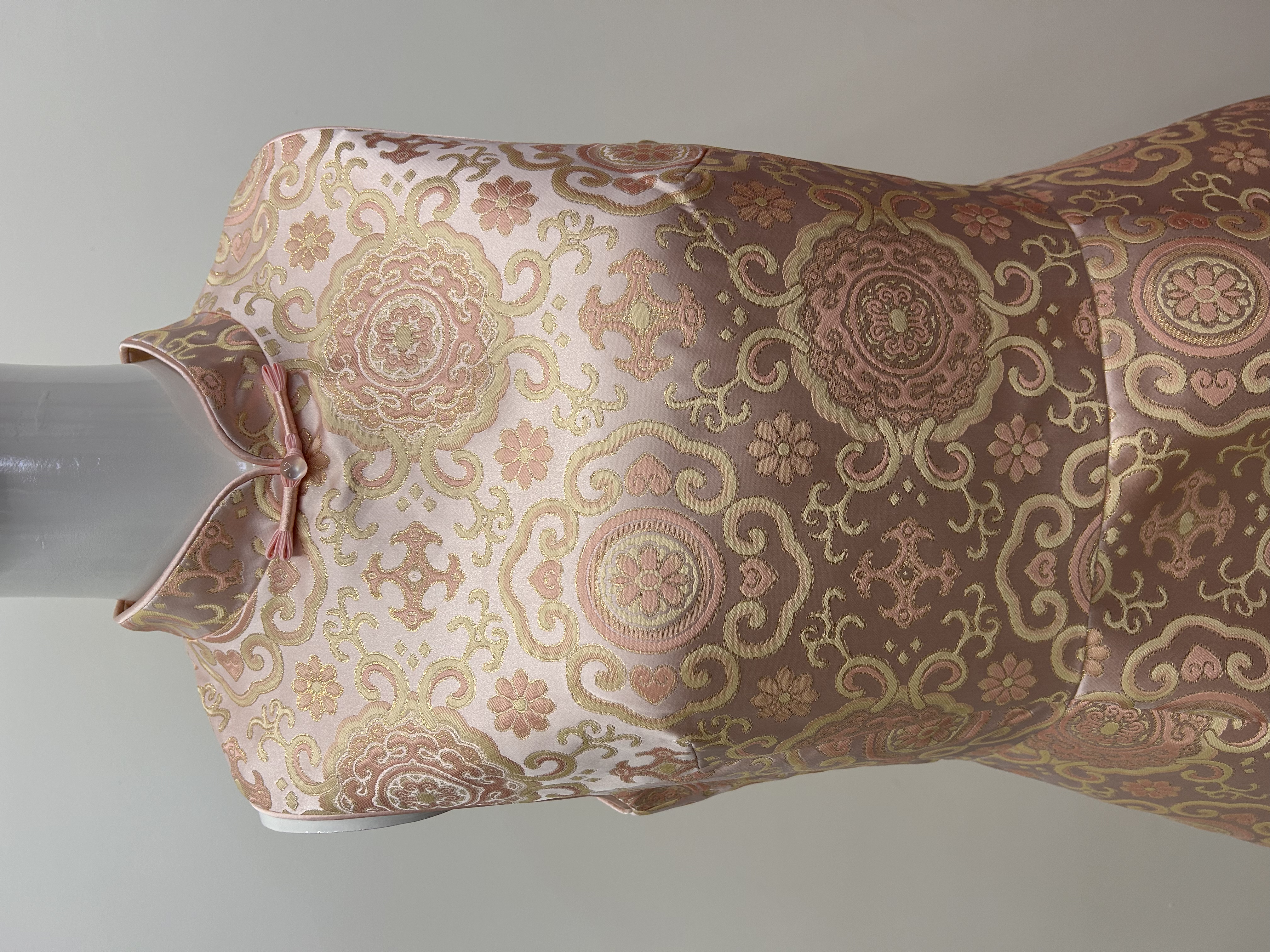 577.WB Embroidered Sleeveless A-Line Qipao