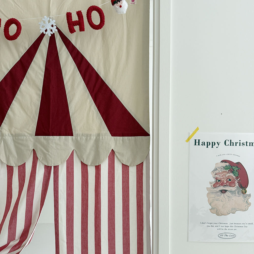 Circus door curtain - Red