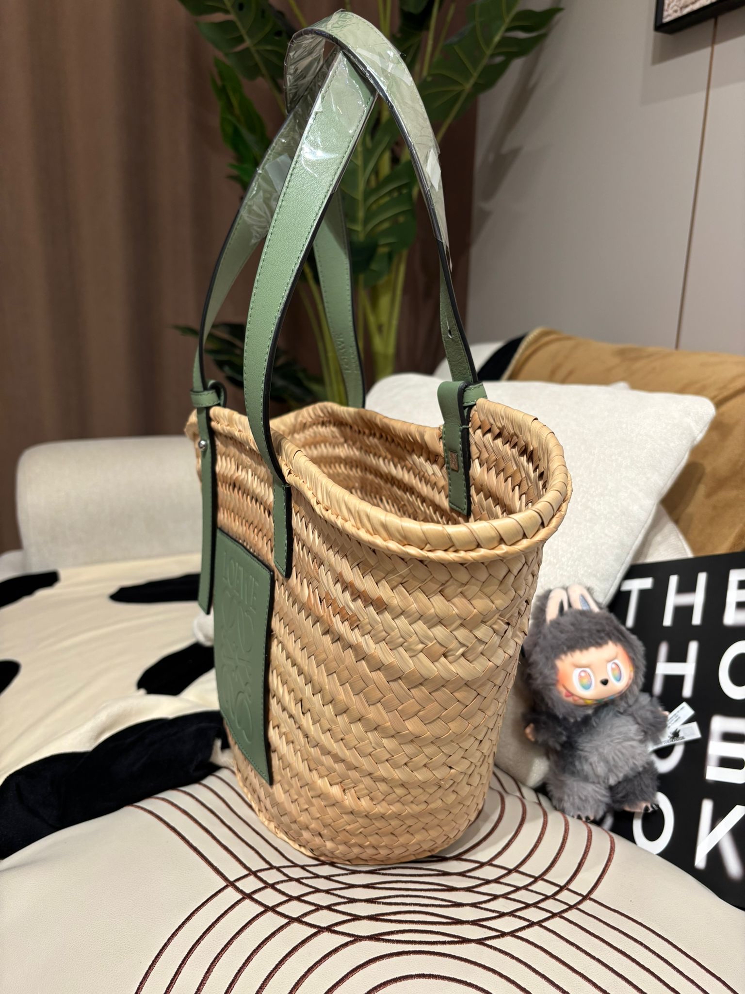 Loewe Raffia Basket Bag 100%Authentic,98%NEW ✅dust bag 