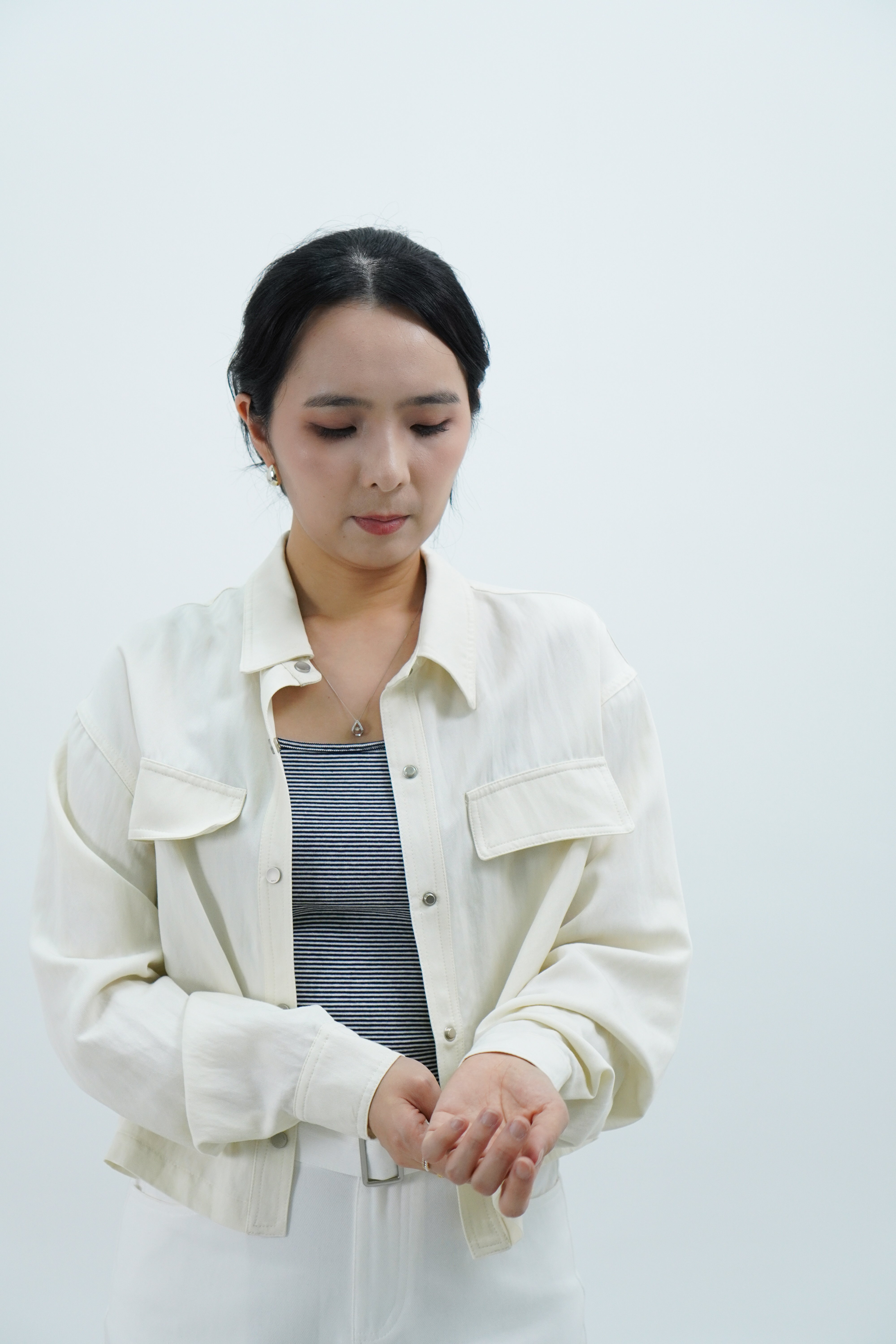 条纹背心+外套两件套