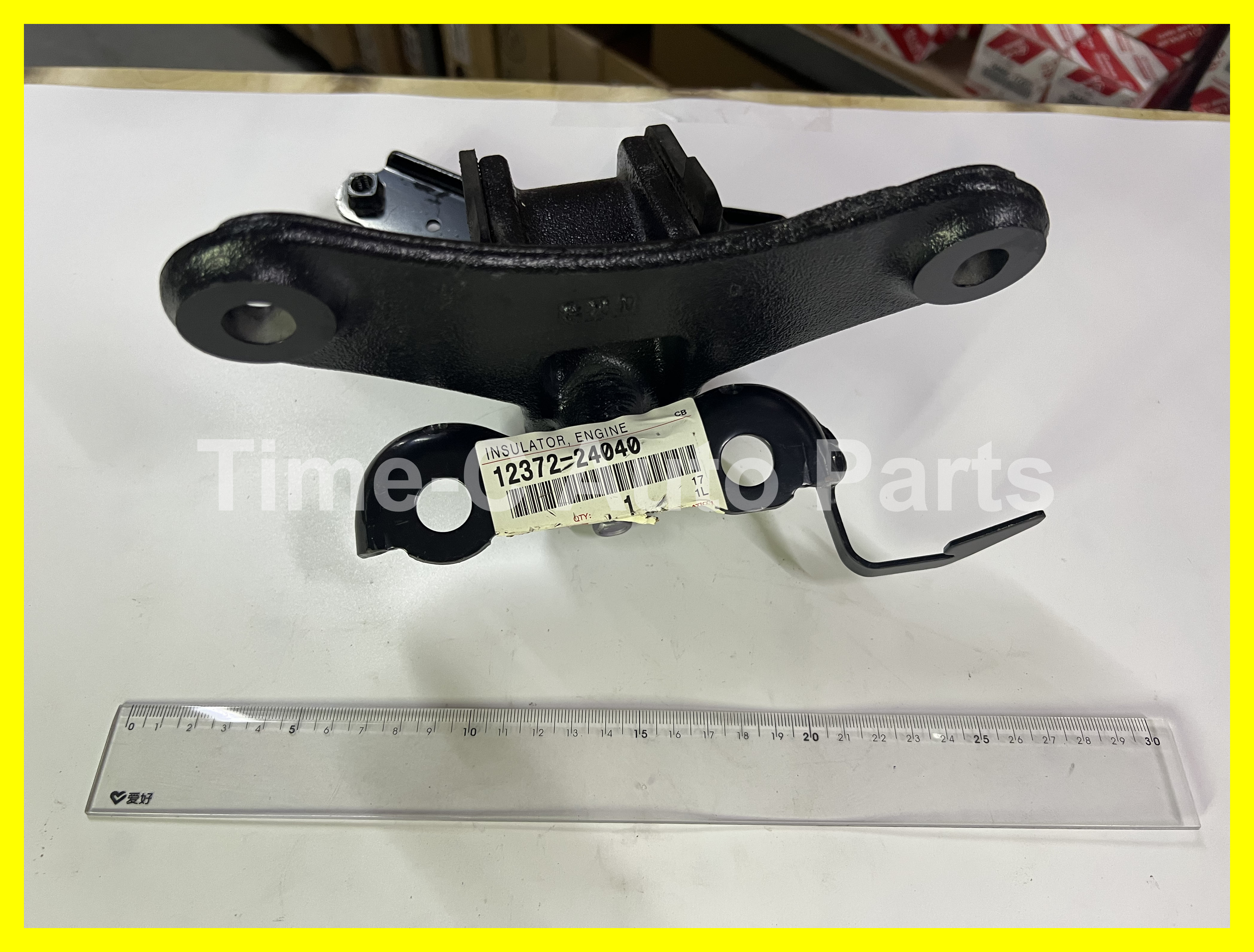 左機器膠 12372-24040 - Toyota Rav4