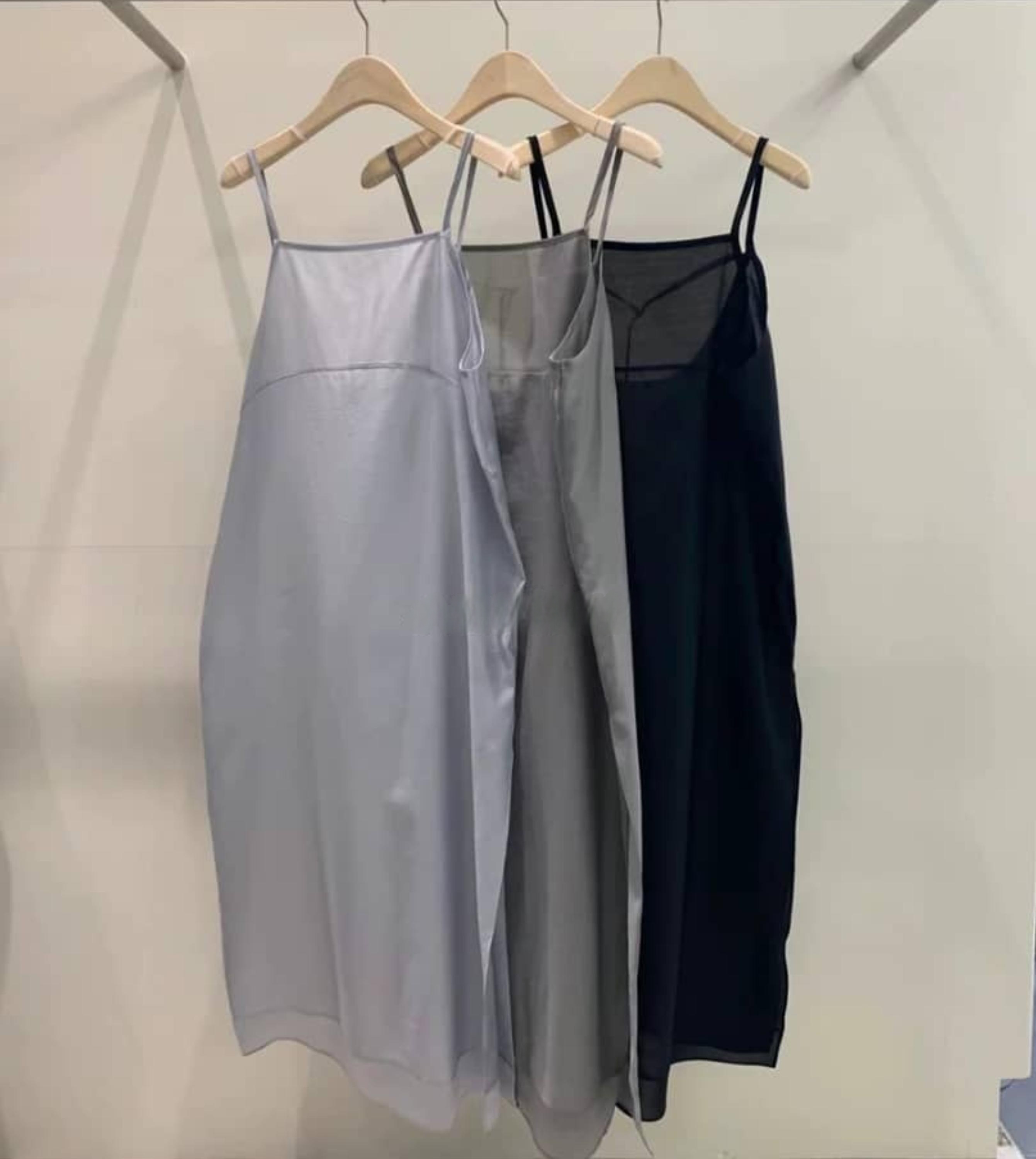 Minimalist Silky Camisole Long Top‖ 简约丝感吊带长版上衣 KR02622203