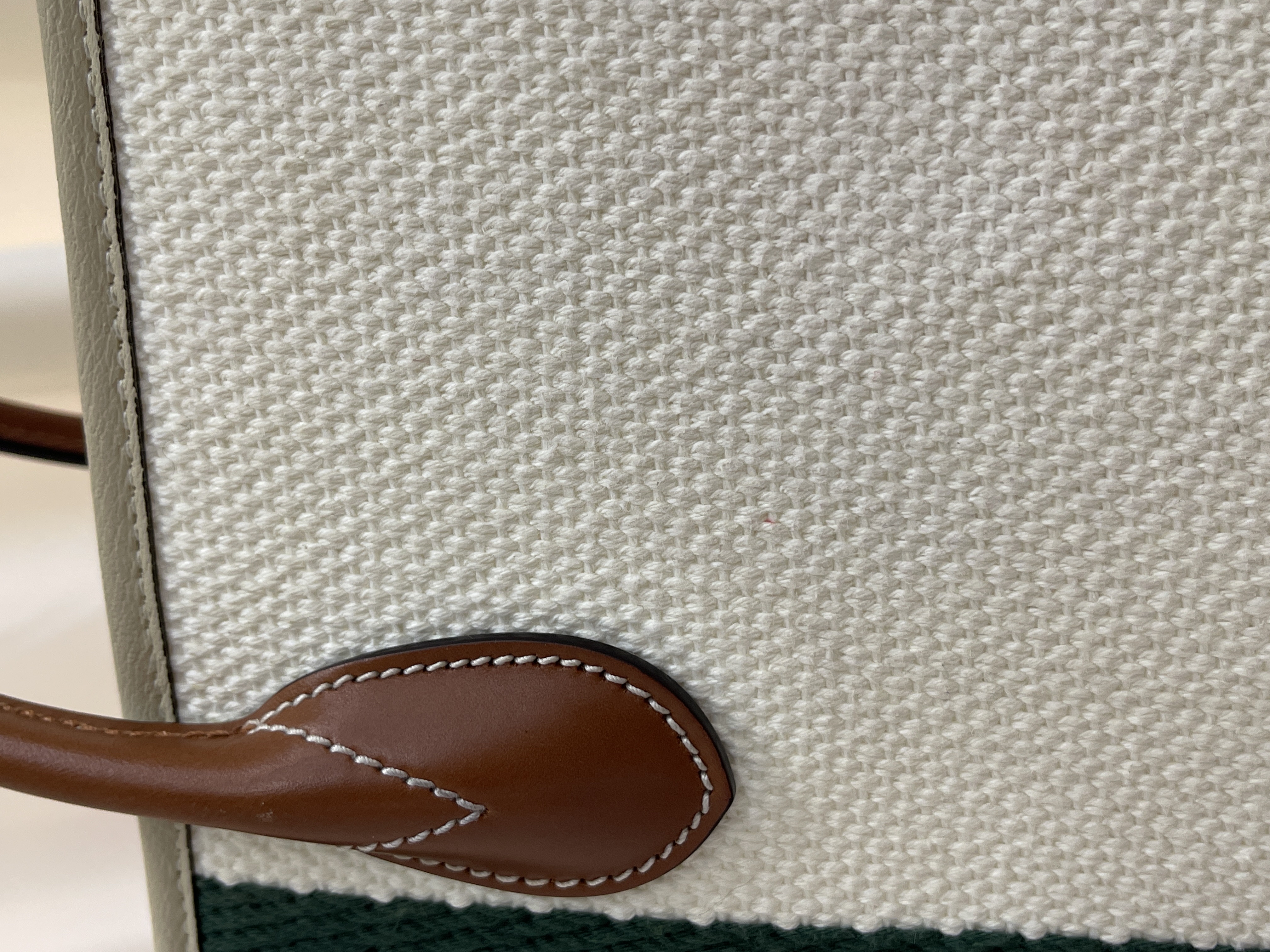 Pre-owned Gucci tote bag/ Product Code: 26021504