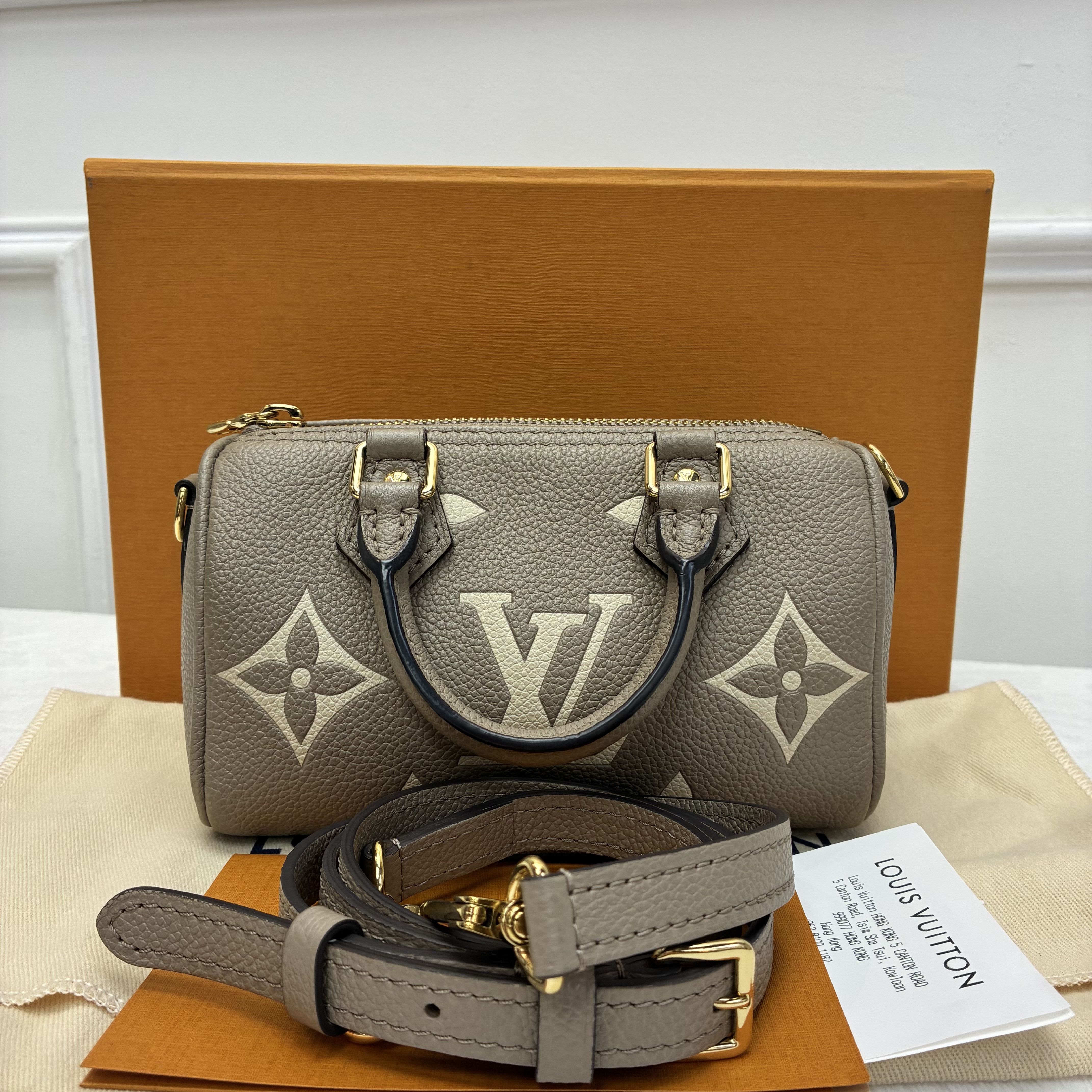 Full set LV speedy nano 26年單