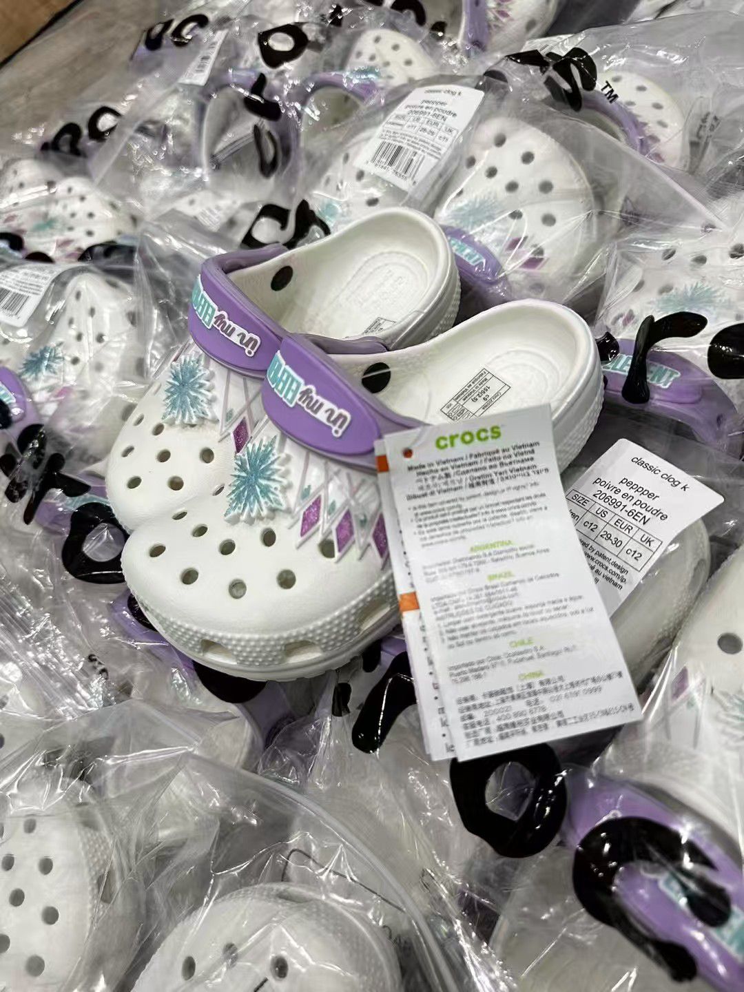 預訂款～廠單 crocs洞洞拖鞋-（最後有尺碼表只供已預訂之客人付款）