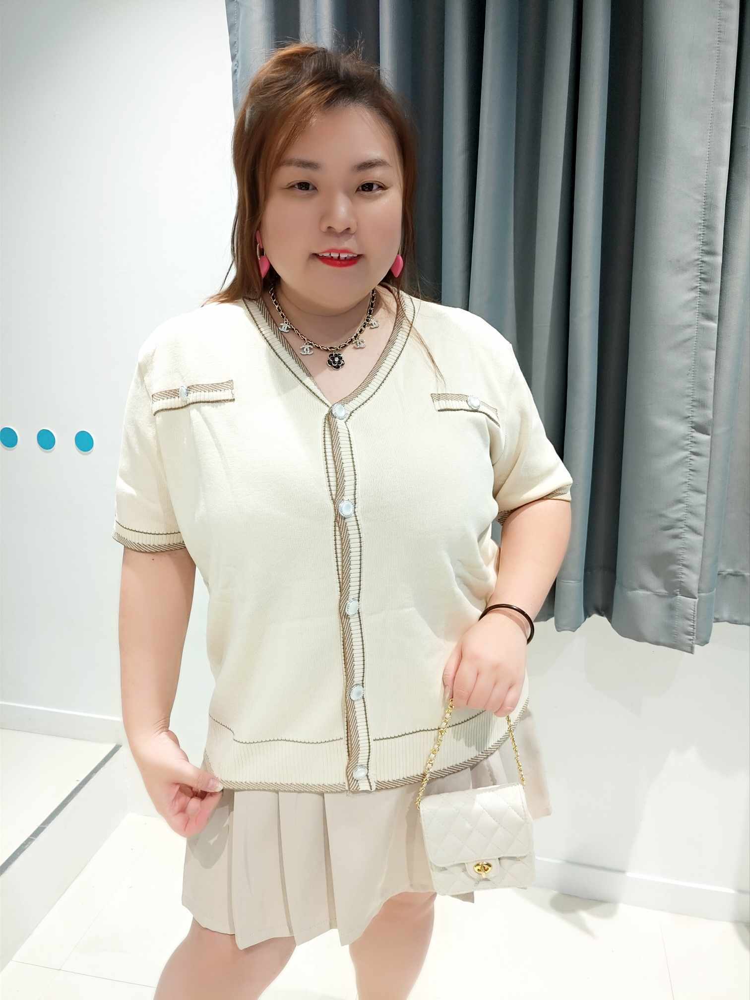 DSF04 拼小香风设计针织上衣