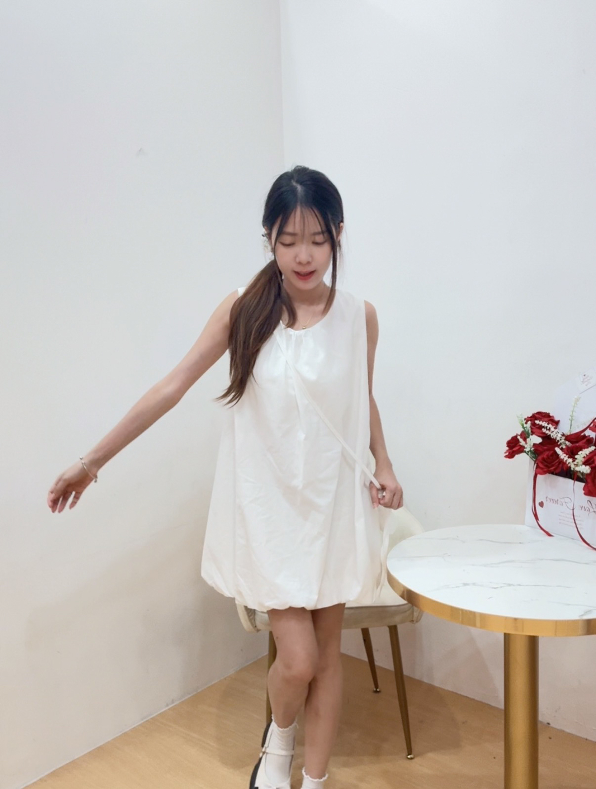 韩系减龄无袖背心花苞连身裙 R3018