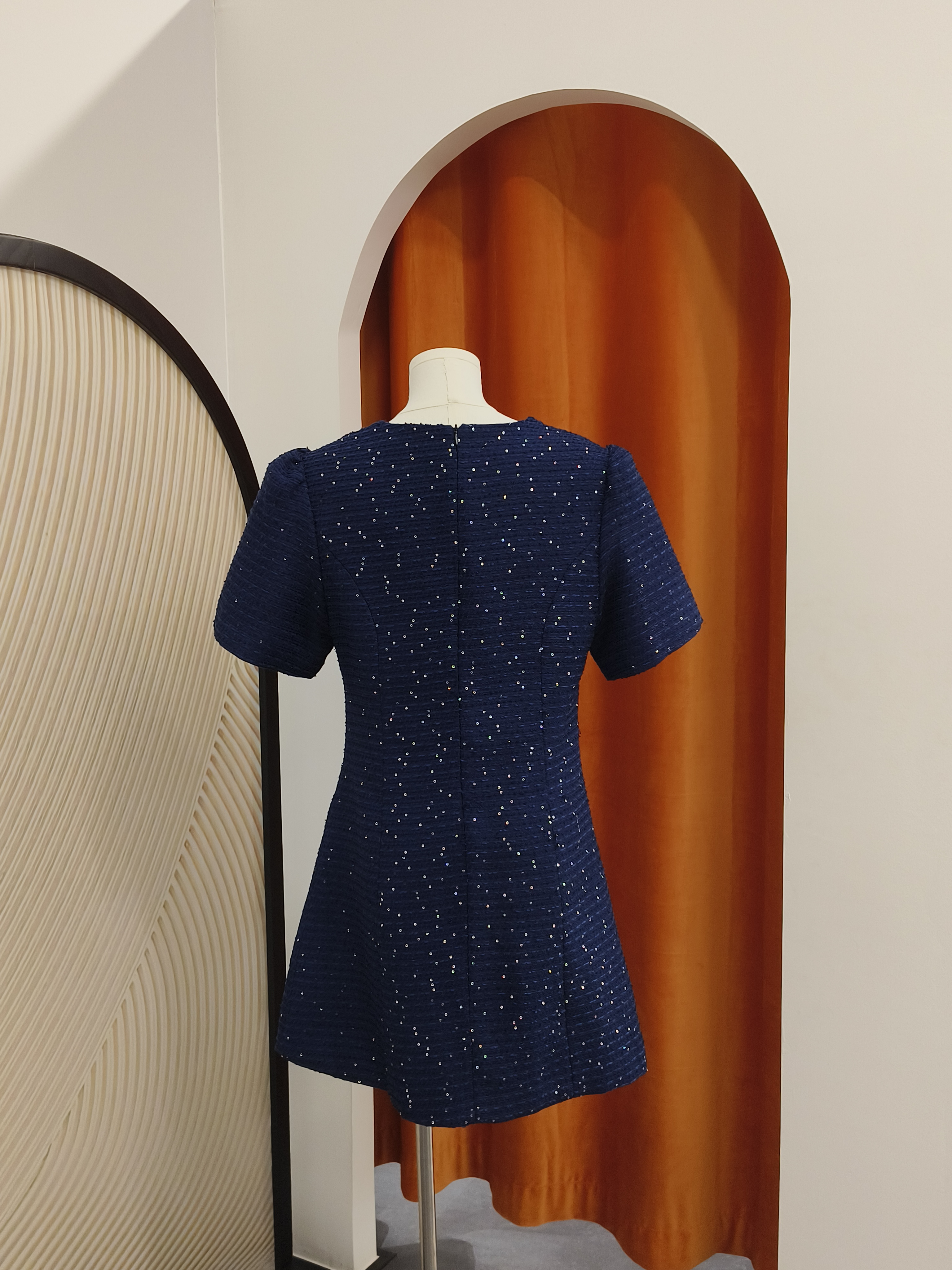 亮片小香风短裙 Sequined Dress