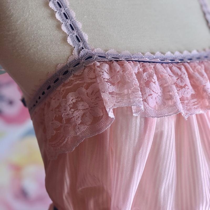 Vintage C.a. 1960s Pink Lace Ruffle Empire WaistLine Night Gown/Slip Dress/Boudoir Dress from Canada(MT1191)