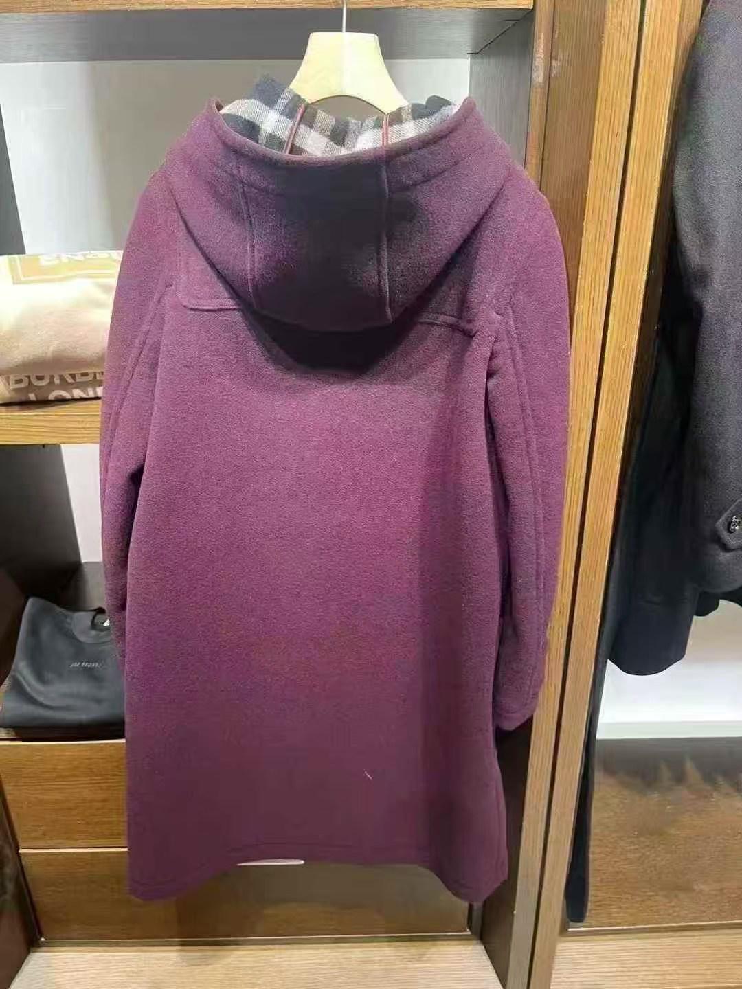 預購 Burberry 🌈🌈折扣款 女士牛角扣大衣 