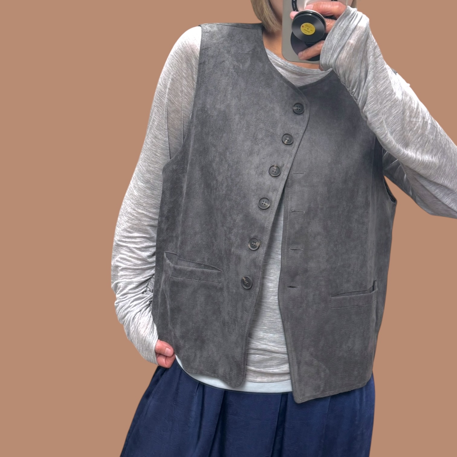 221487 猄皮背心外套