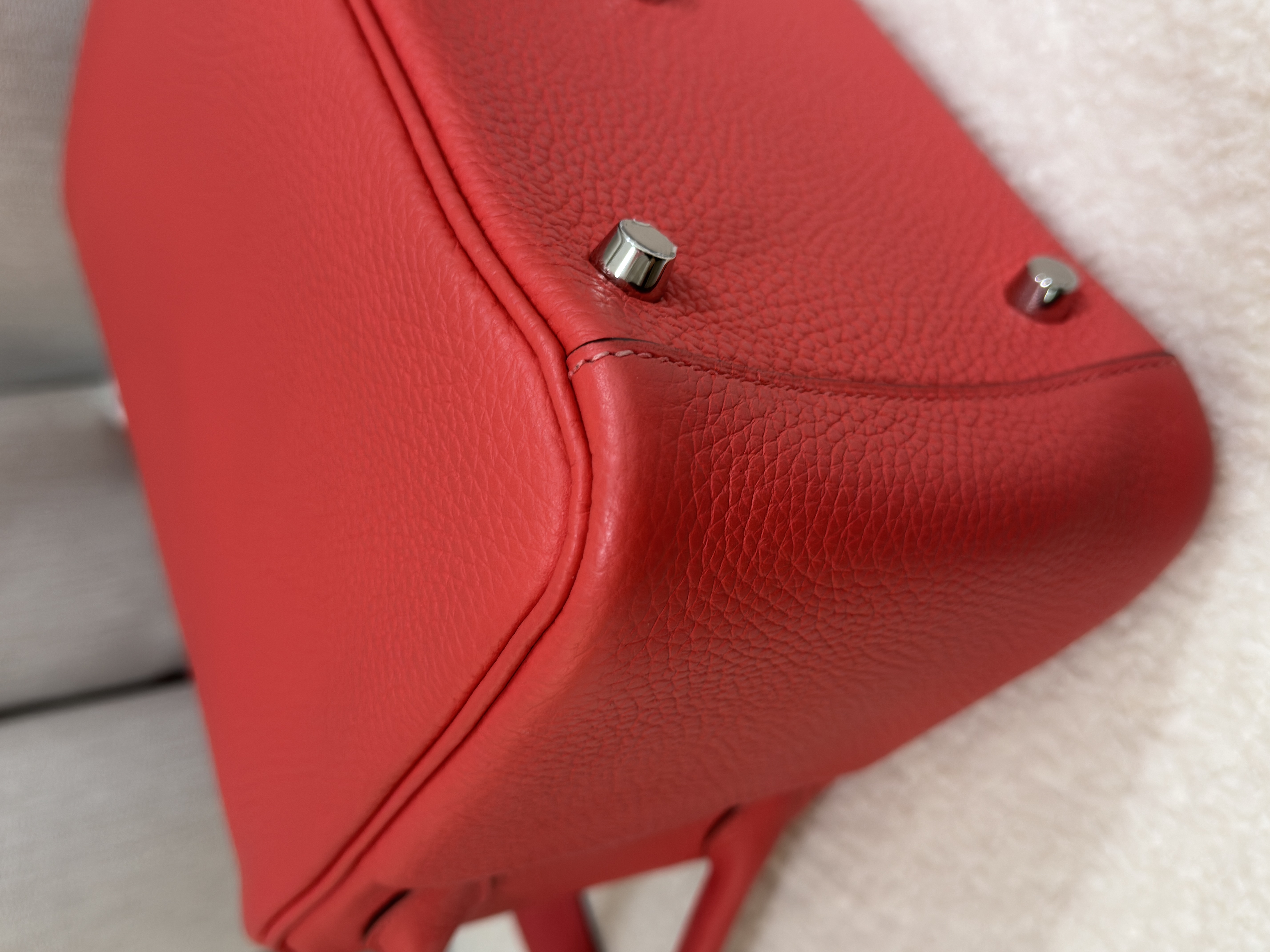 Pre-Owned HERMES Lindy26 / Stamp A / Product Code : 26021605