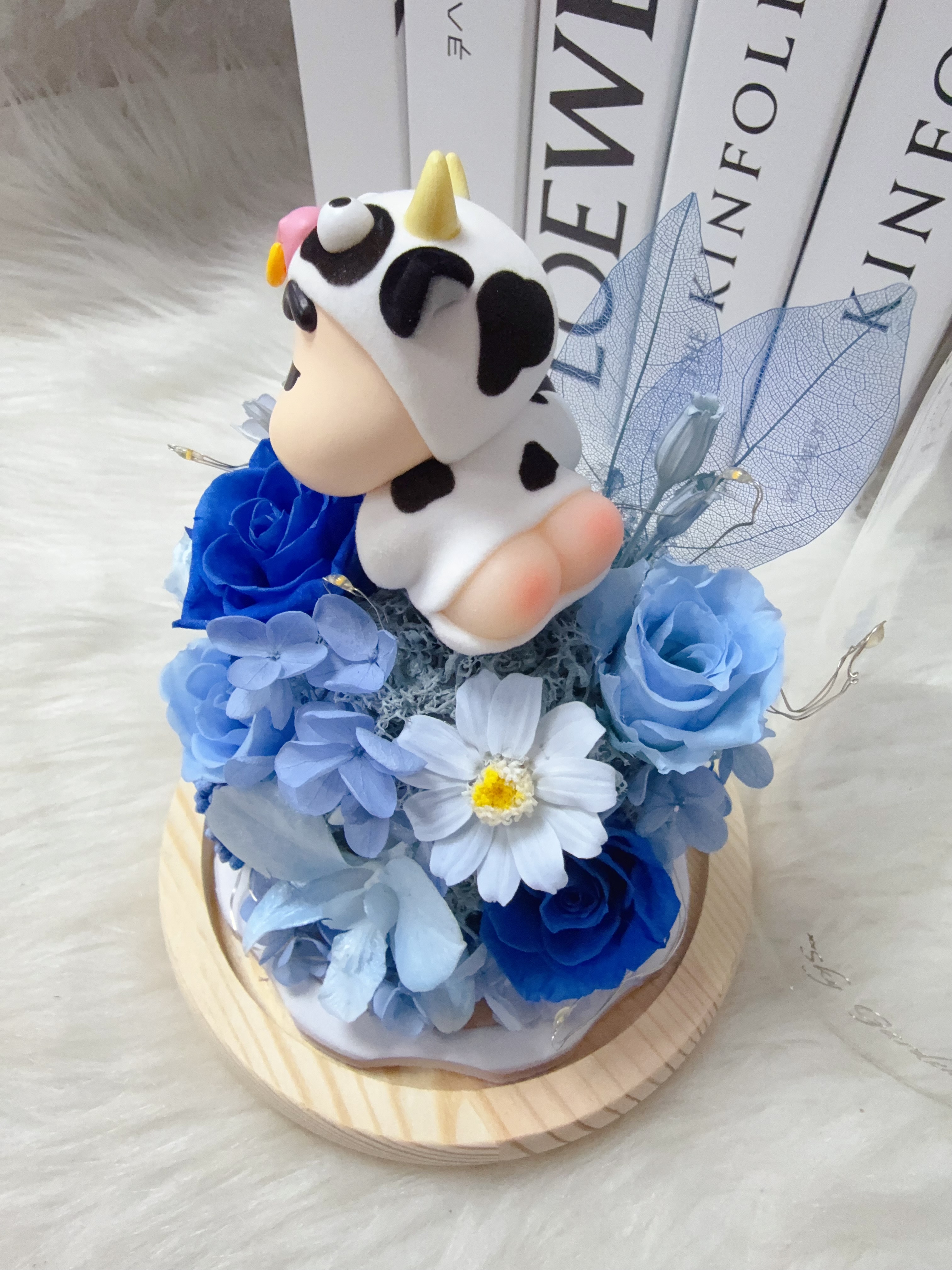 牛牛小新屁屁藍色永生花玻璃罩