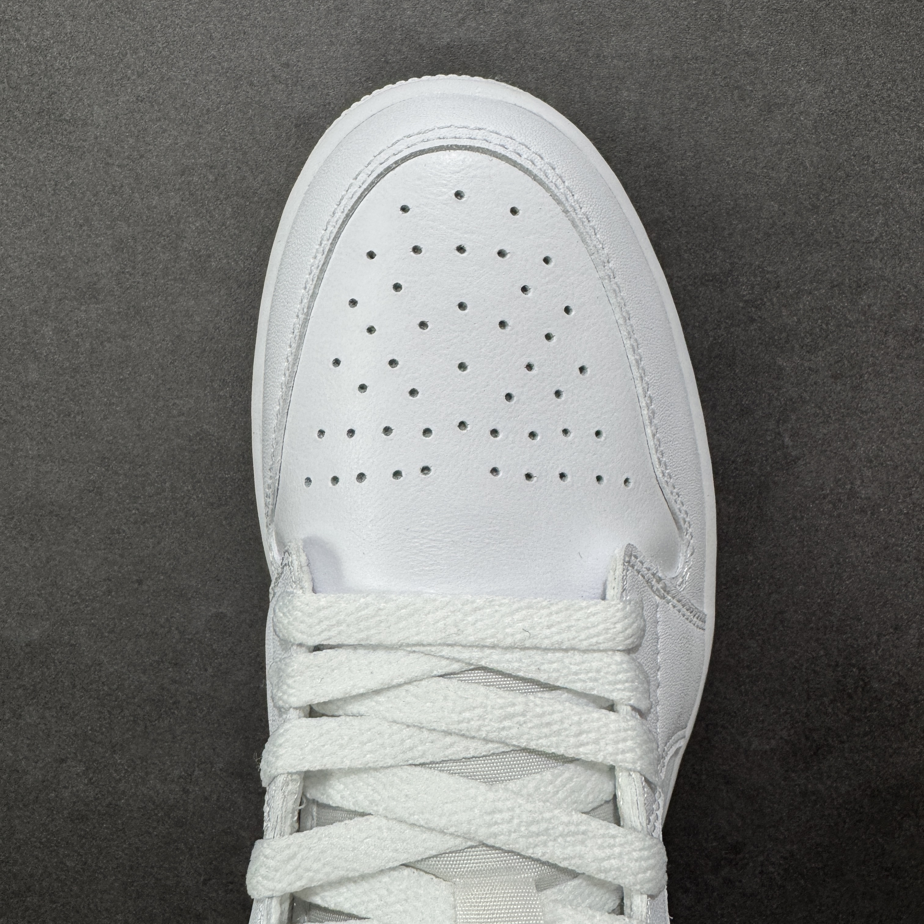 Nike Air Jordan 1 Low DV0990-111