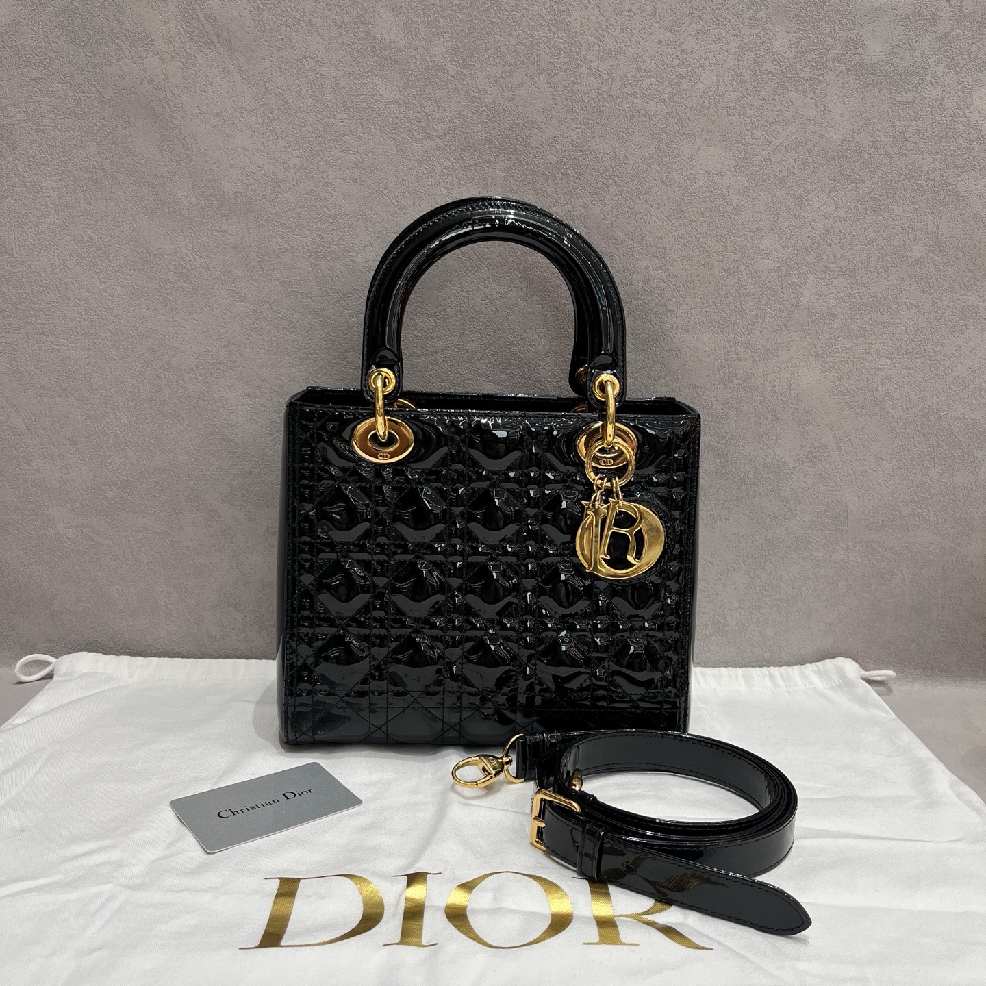 【預訂貨品】Dior Lady Dior漆皮黑金五格戴妃包
