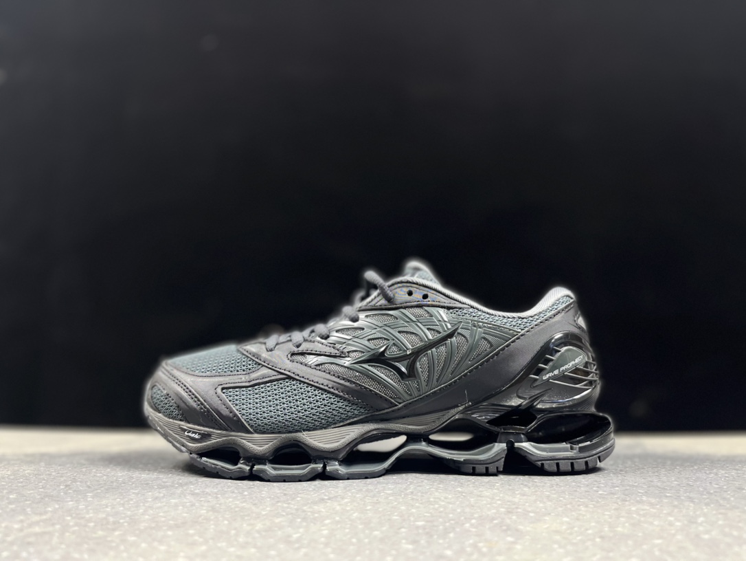 Mizuno Wave Prophecy LS 