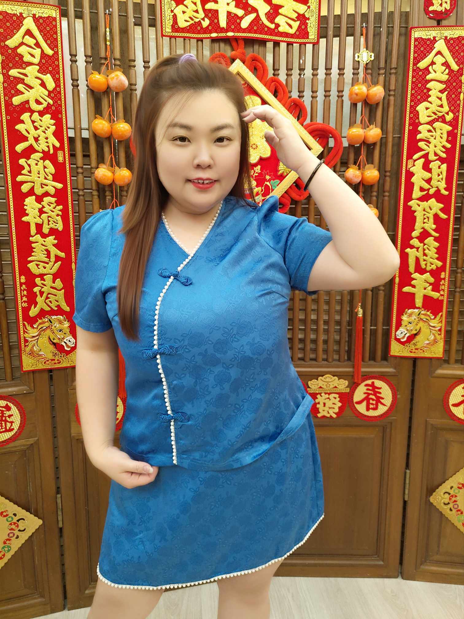 NJE02 EE02 缎面暗花旗袍套装