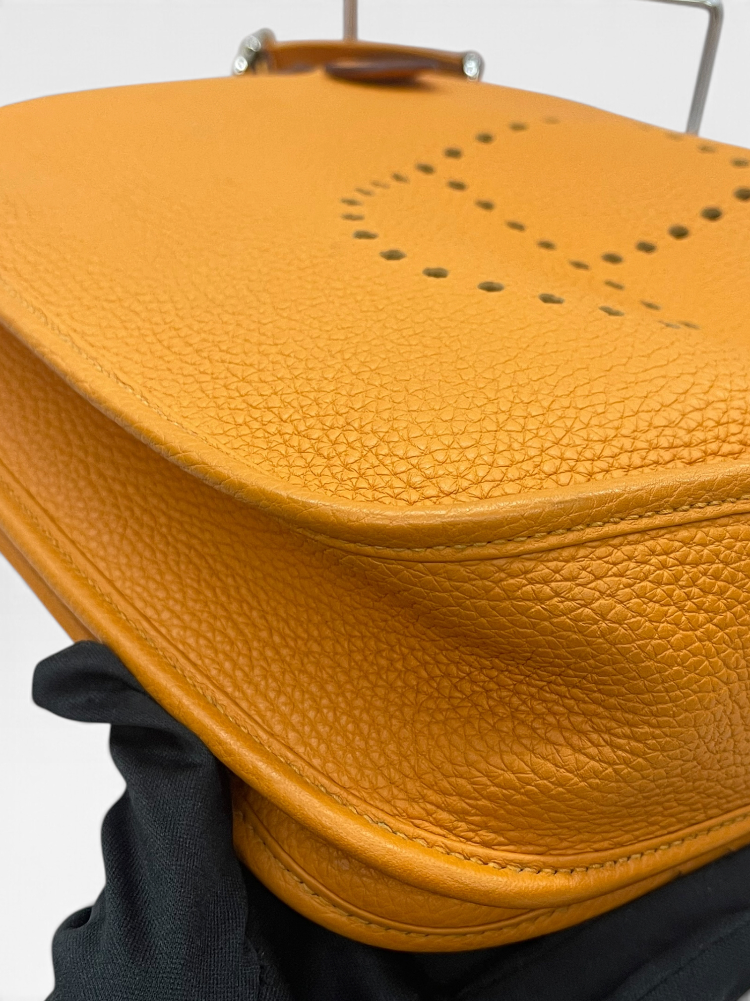 Pre-Owned HERMES Evelyne Bag / Stamp C 29cm / Product Code: 101002