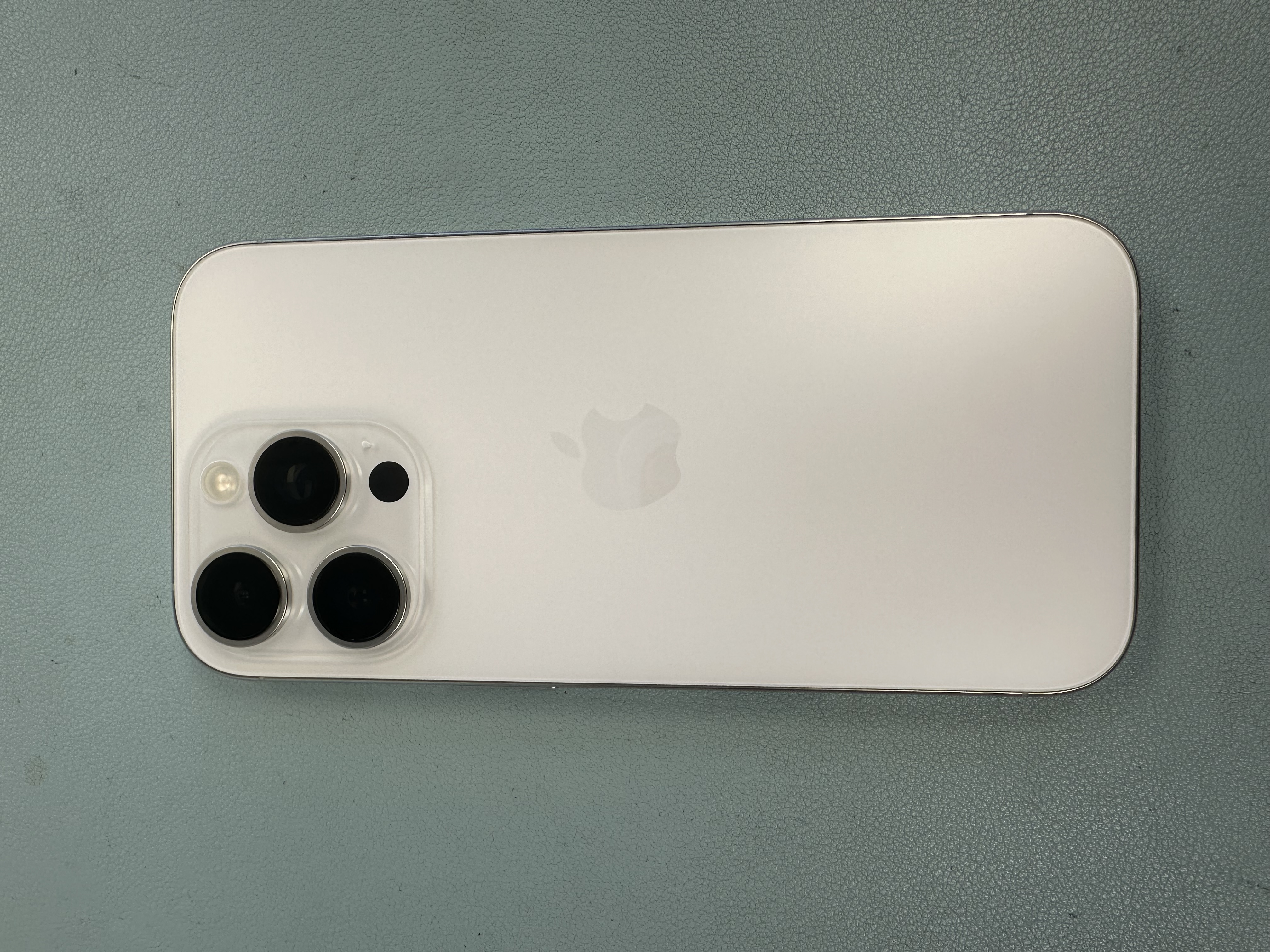 *6060 16 Pro 勁靚機 512GB 電89 白色 White