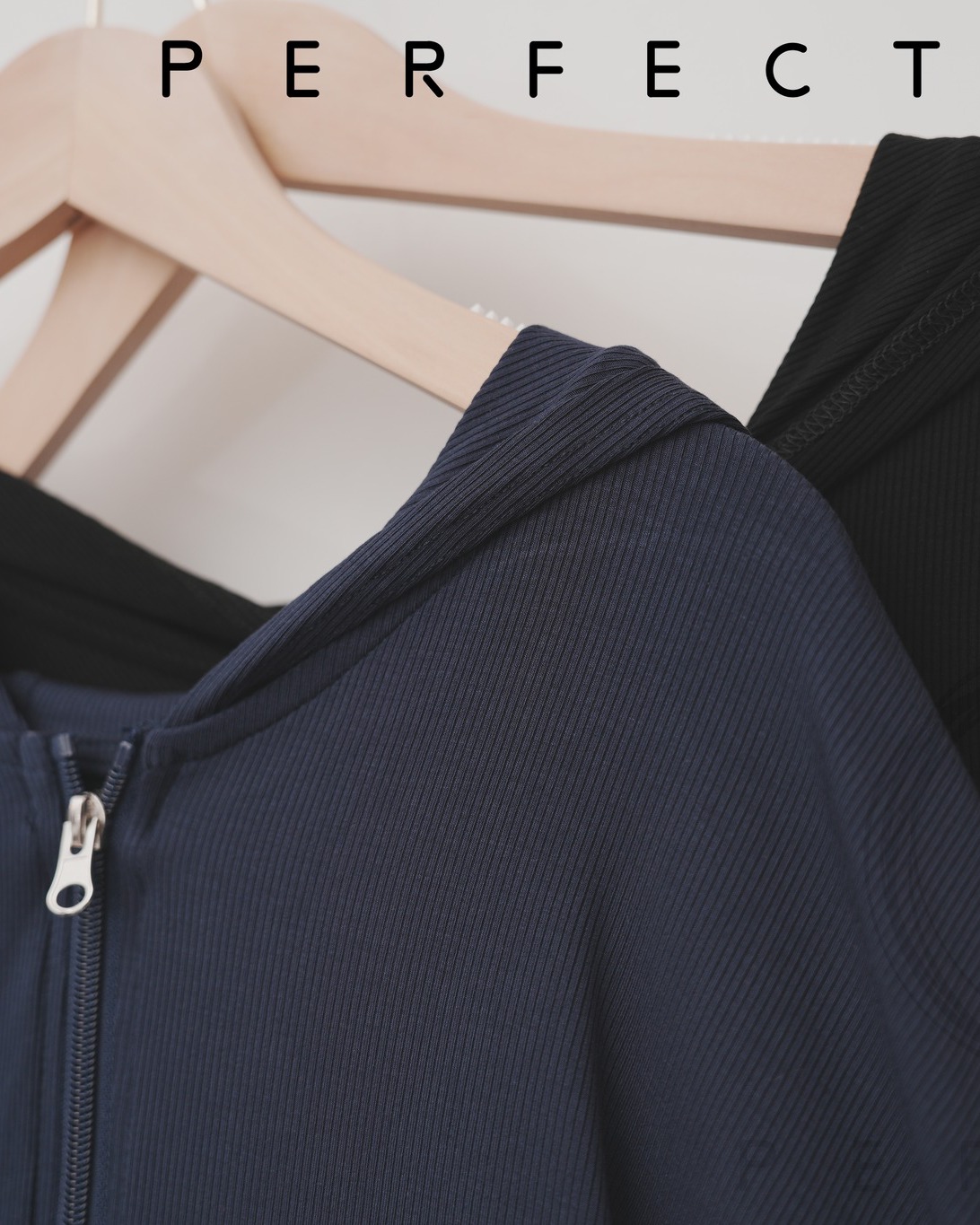 T0022_初秋涼感防曬拉鍊薄外套 (顯瘦黑）