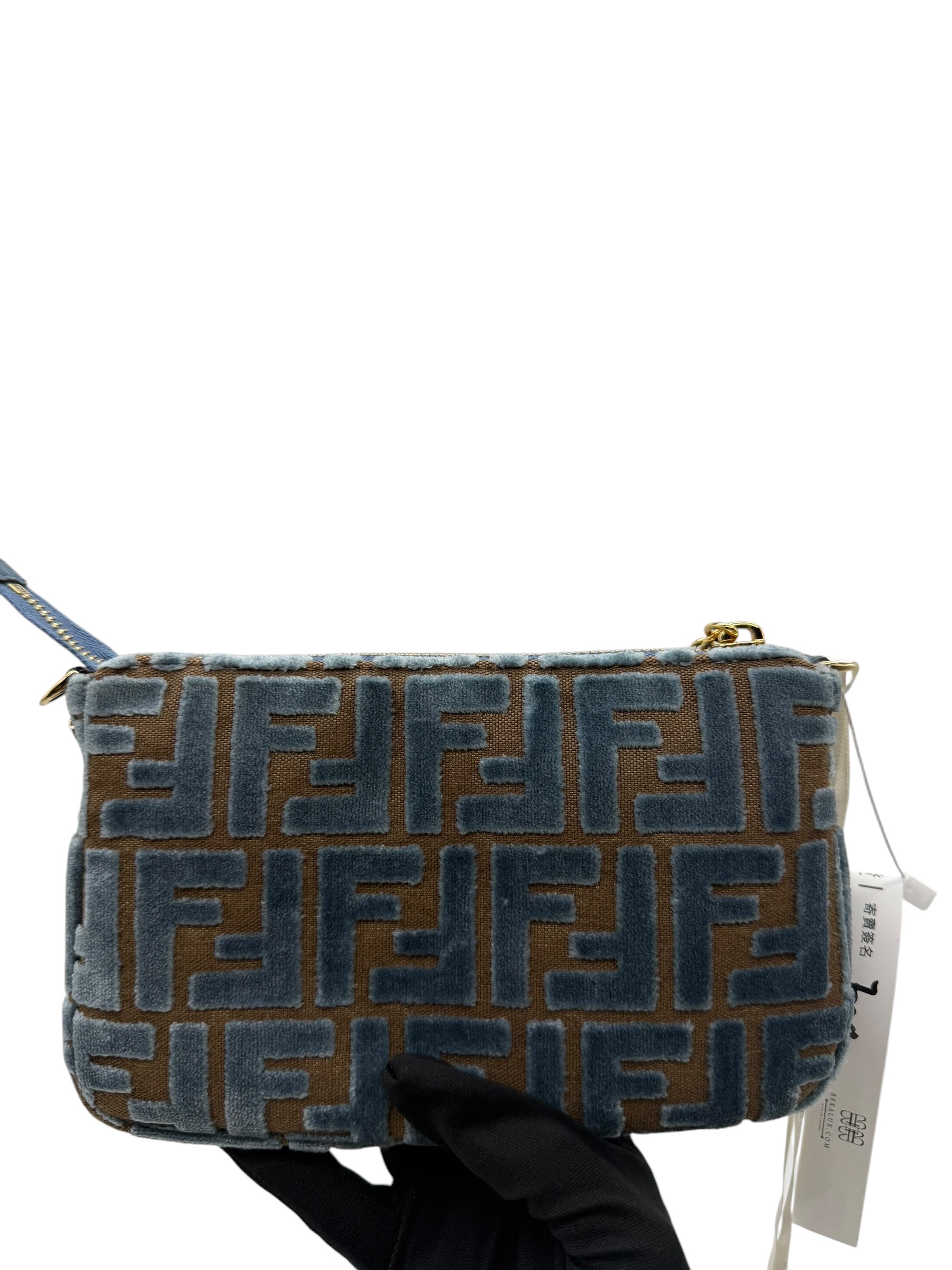Pre-Owned FENDI Prouch / Product Code: 26053003