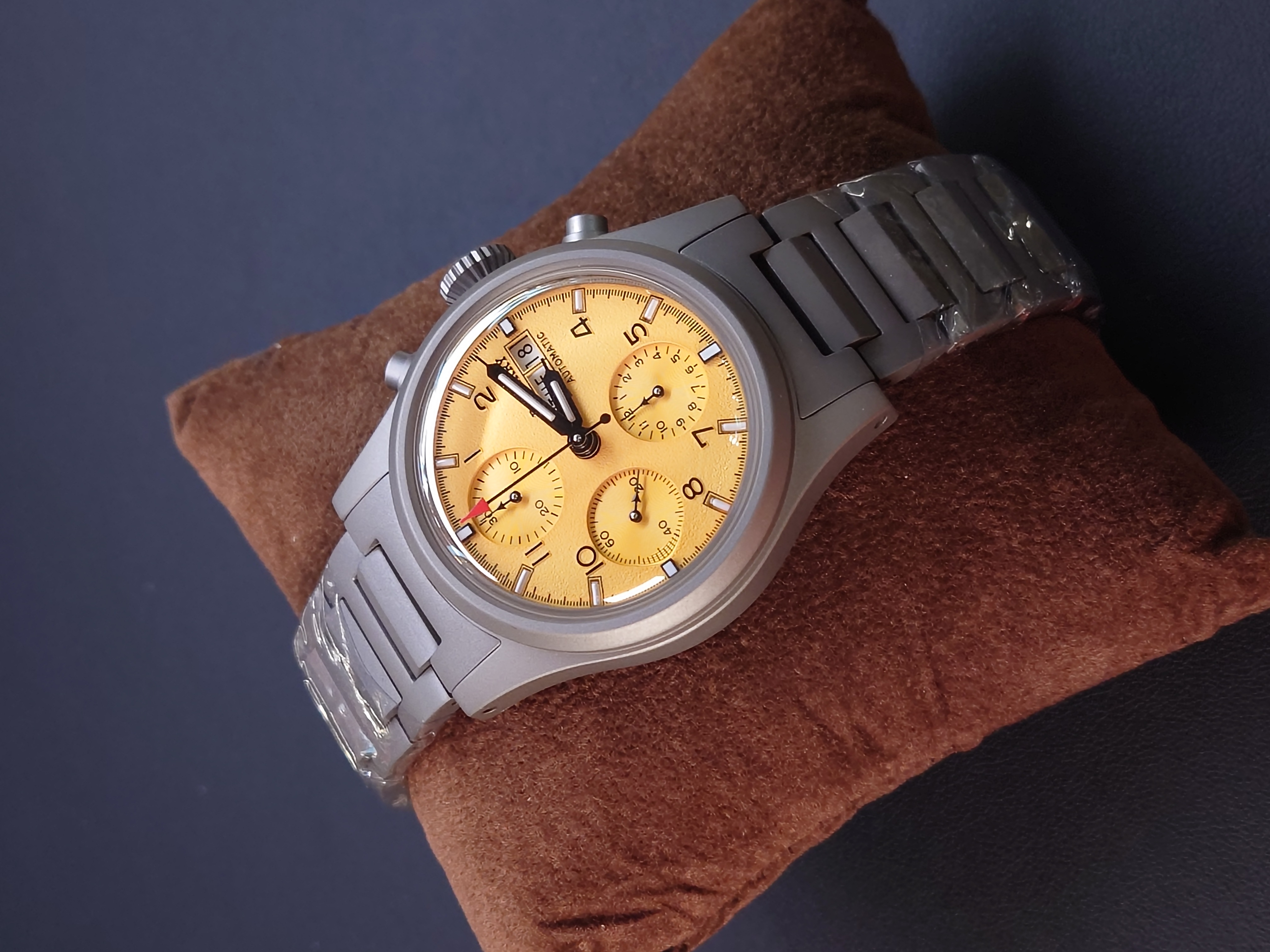 Boderry Landmaster Titanium Chronograph Automatic -  BD-A18T-05B Yellow