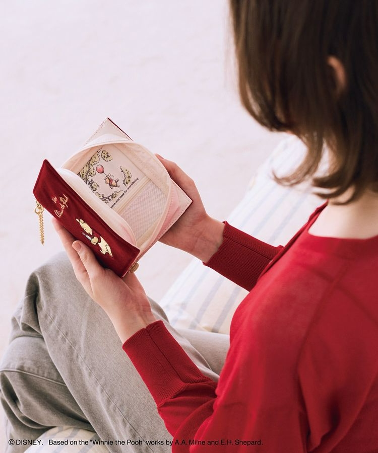 🌸 【預訂】Maison de FLEUR x Pooh - Pouch