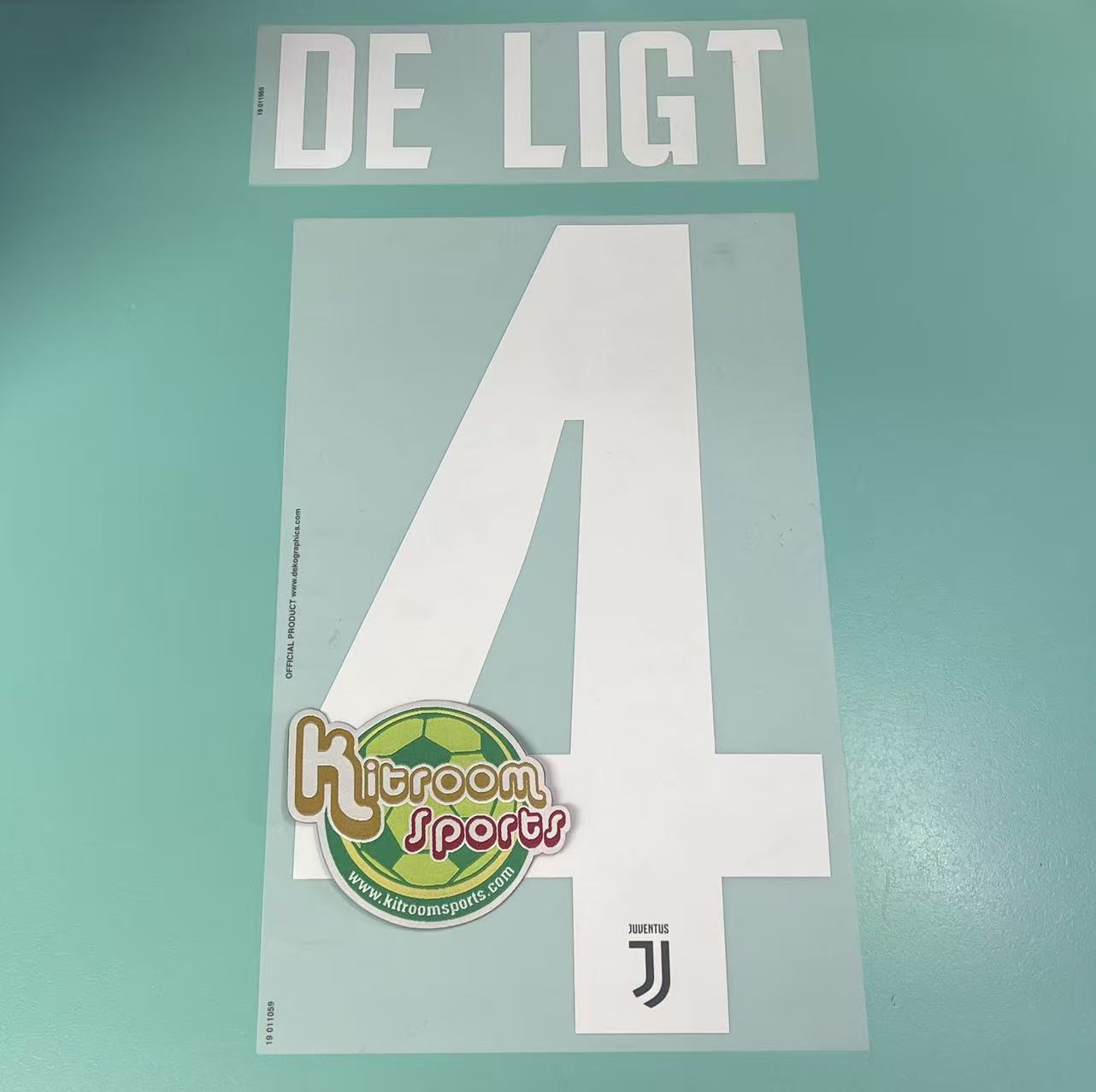 2019-20 Juventus Home / 3rd Nameset #4 DE LIGHT