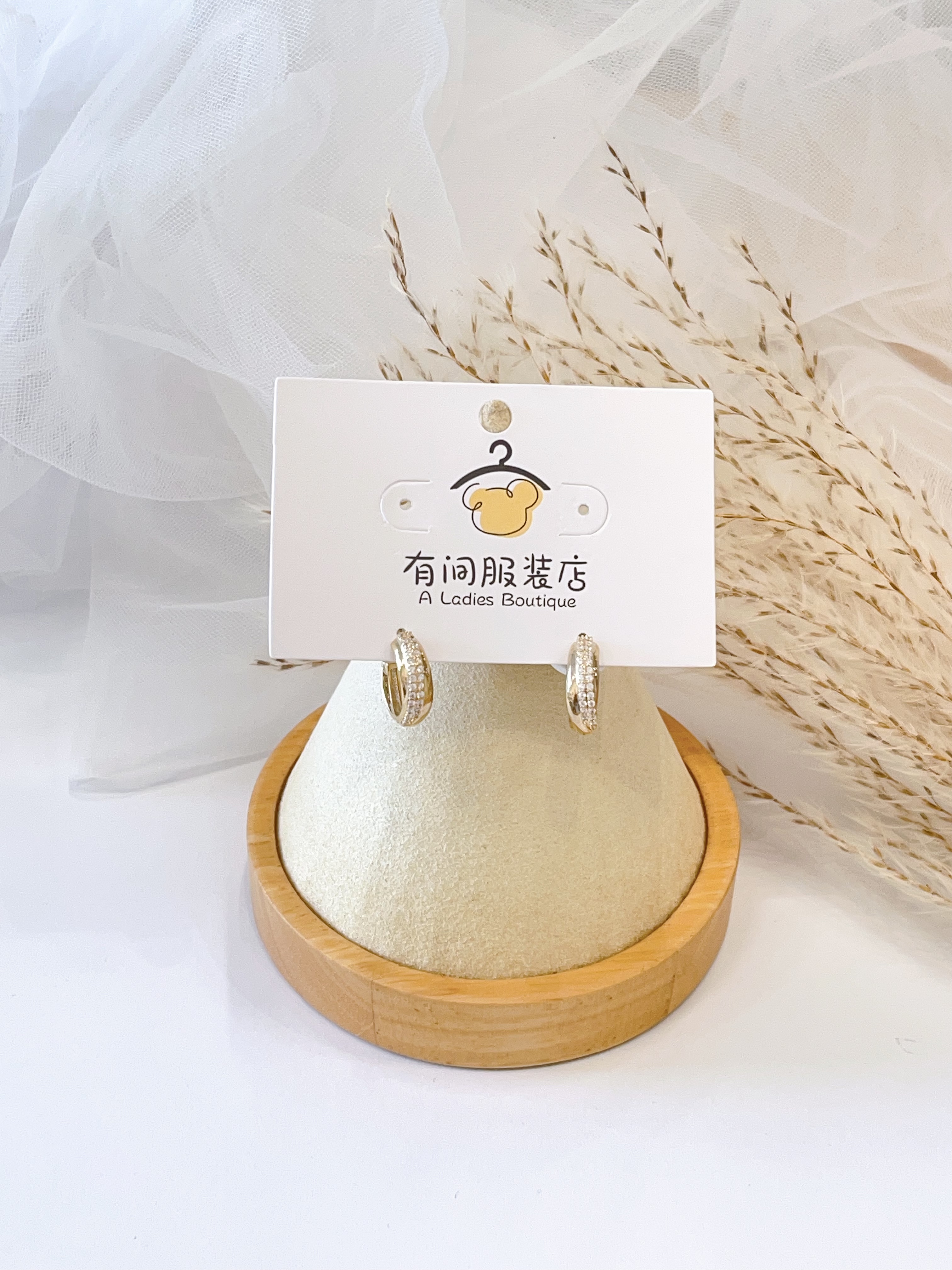 小香风珍珠C字耳环