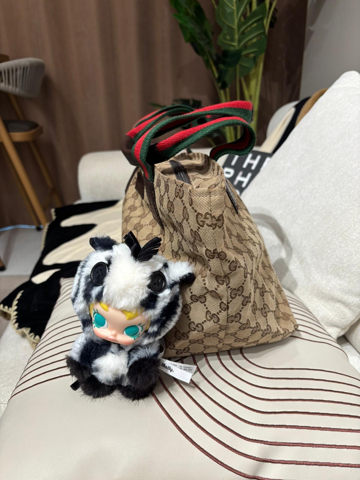 Gucci GG Tote Bag 100%Authentic, 95%new ✅Dust bag