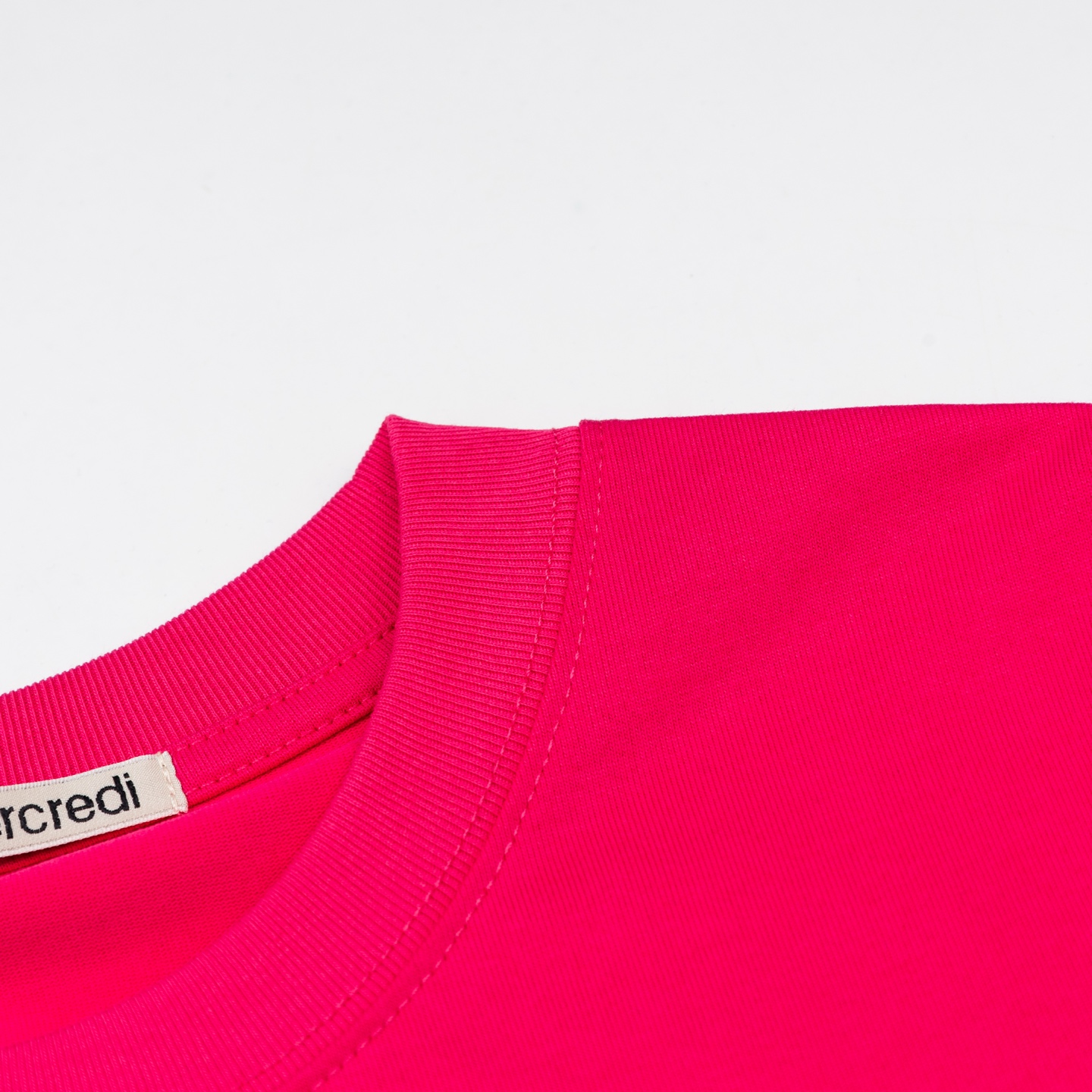 Mardi Mercredi Brush Logo Tee