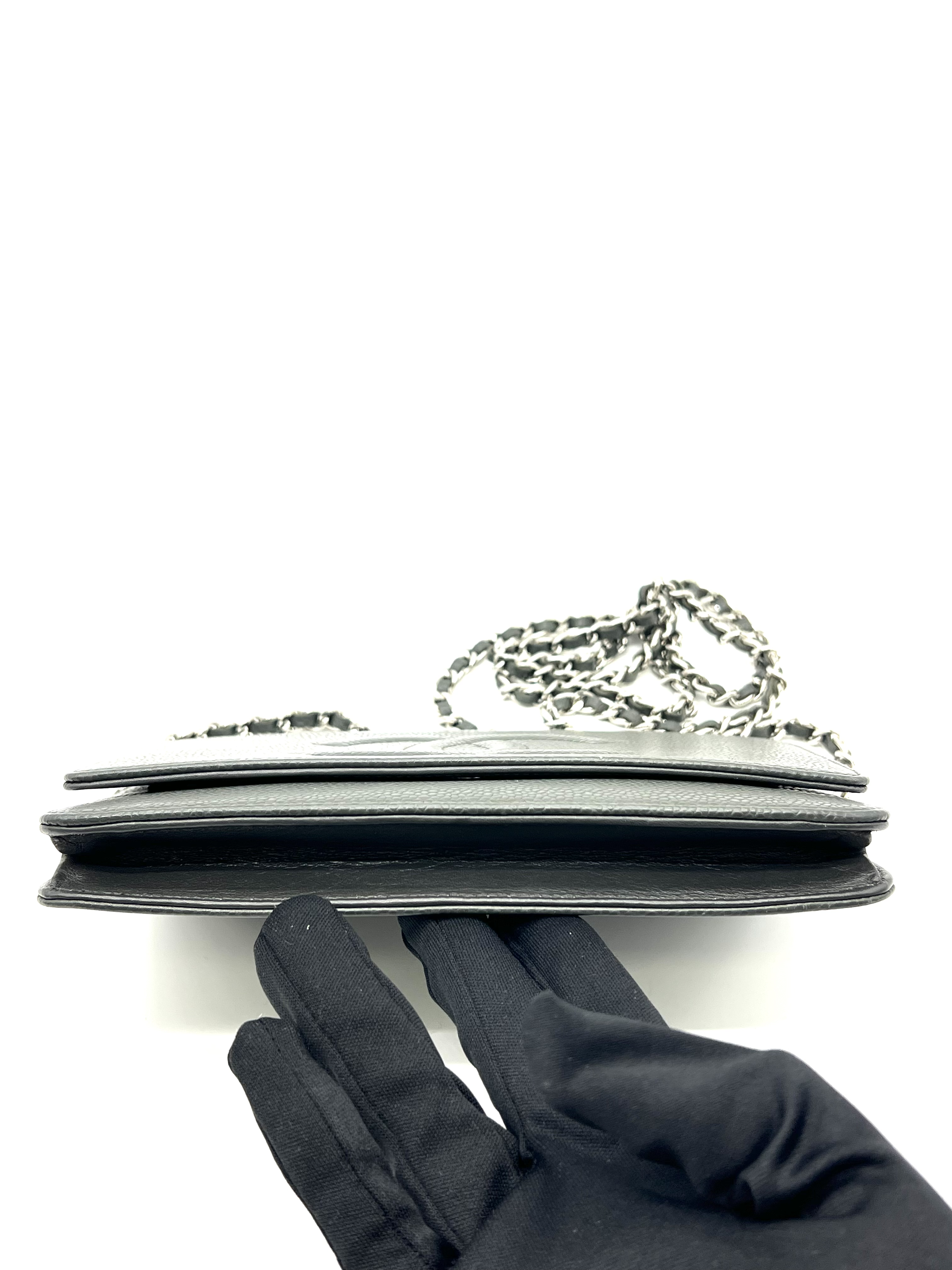 Pre-Owned CHANEL Wallet on Chain / Product Code: 26051205