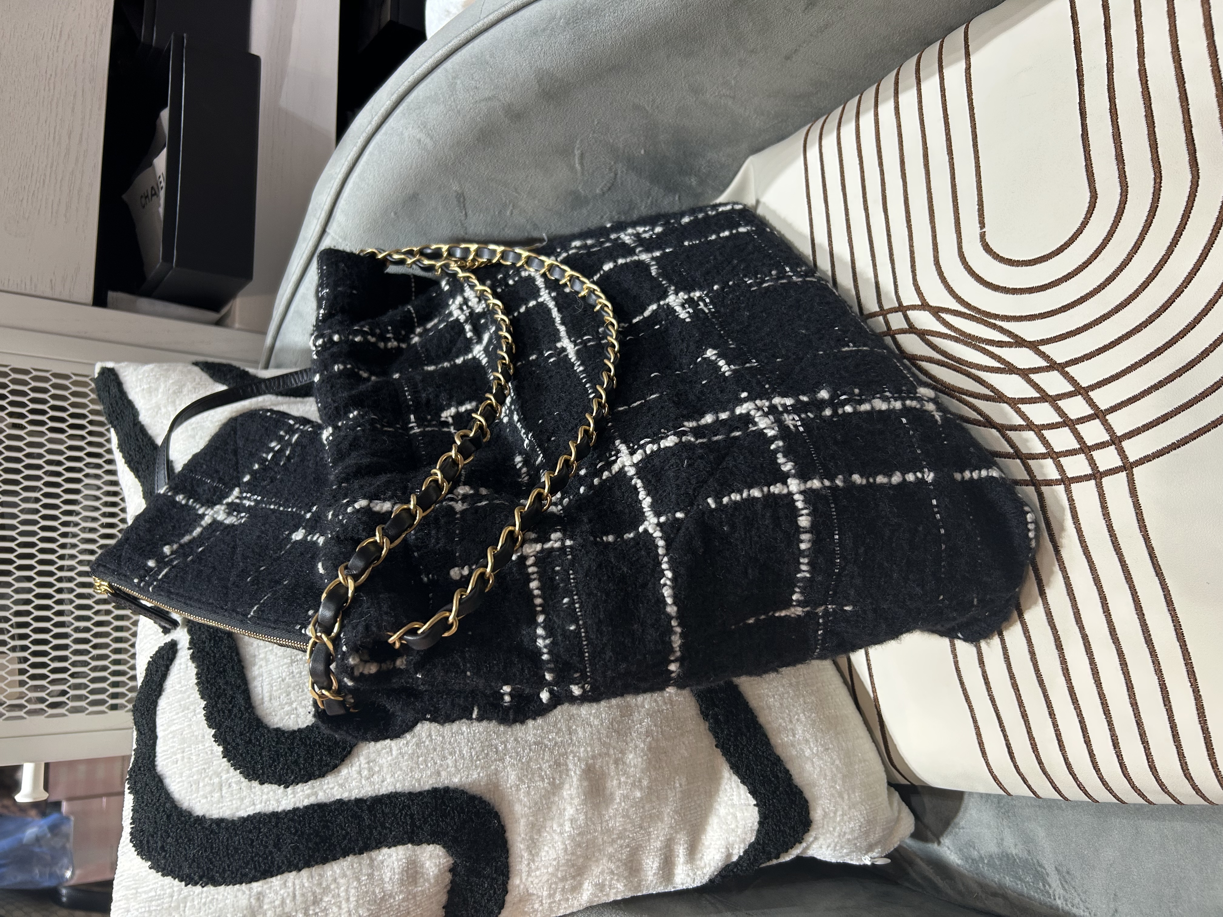 Chanel 22 bag tweed 限量特別版 ,100%Authentic ,全新 ✅晶片✅pouch袋✅塵袋 