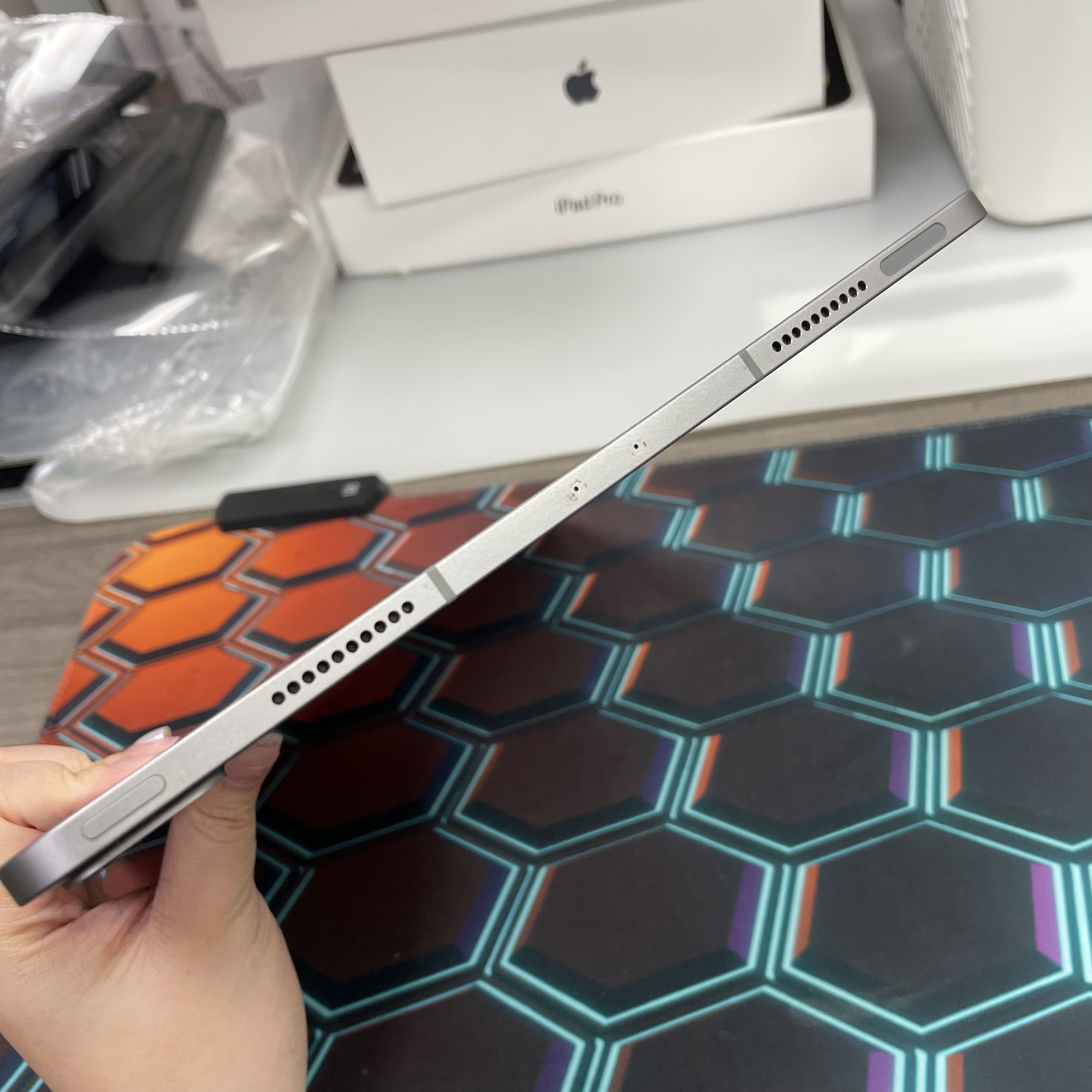 *774383BB iPad Pro 6 12.9吋 M2 勁靚機 256GB 插卡版 灰色 gray